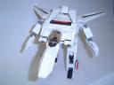 macross_vf-1a_valkyrie_gerwalk_04.jpg