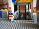 entrance_3.jpg