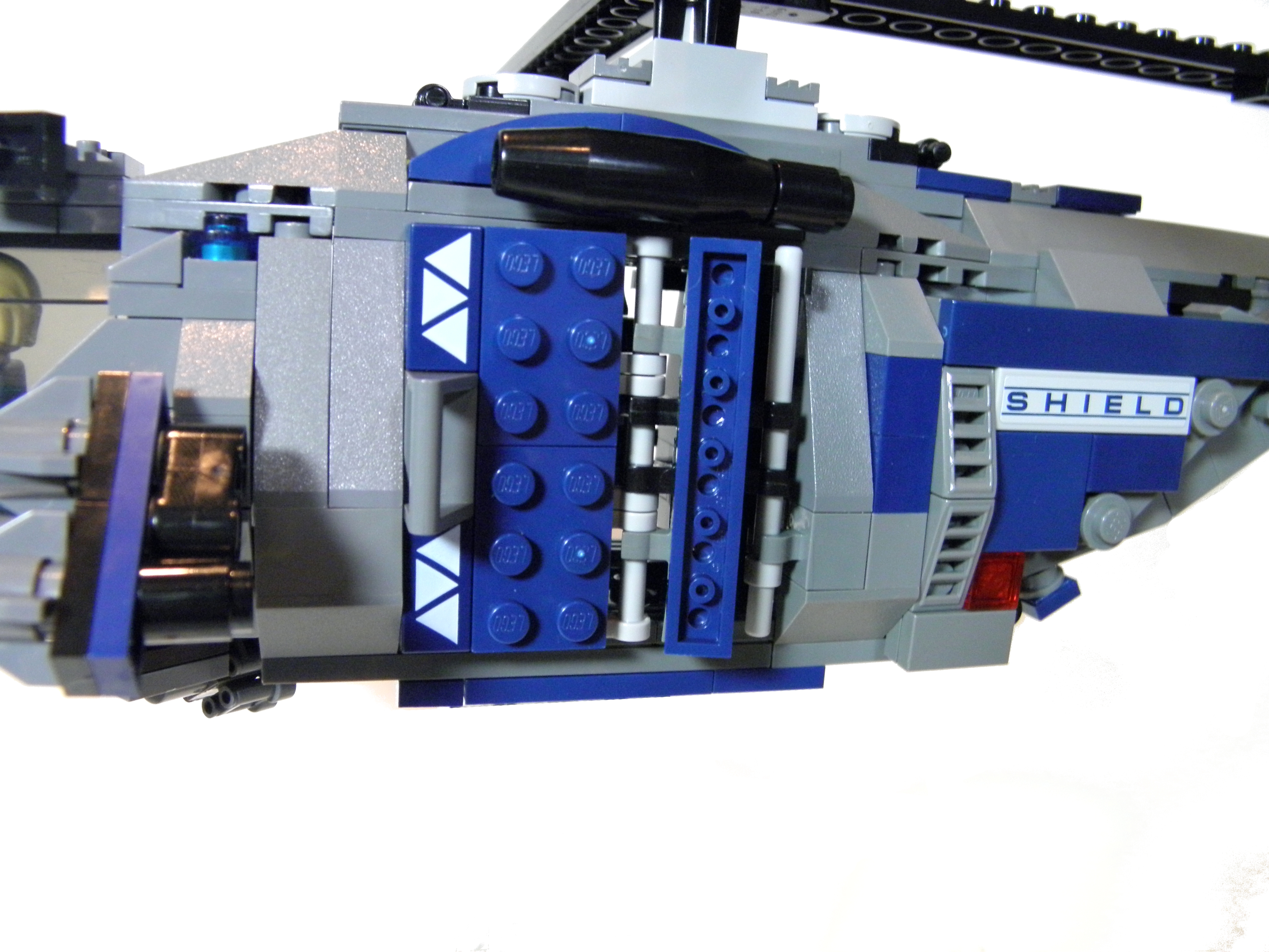 shield_helicopter_side_hatch_closed.jpg