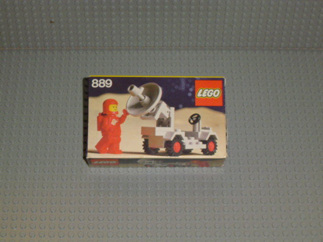 889.jpg