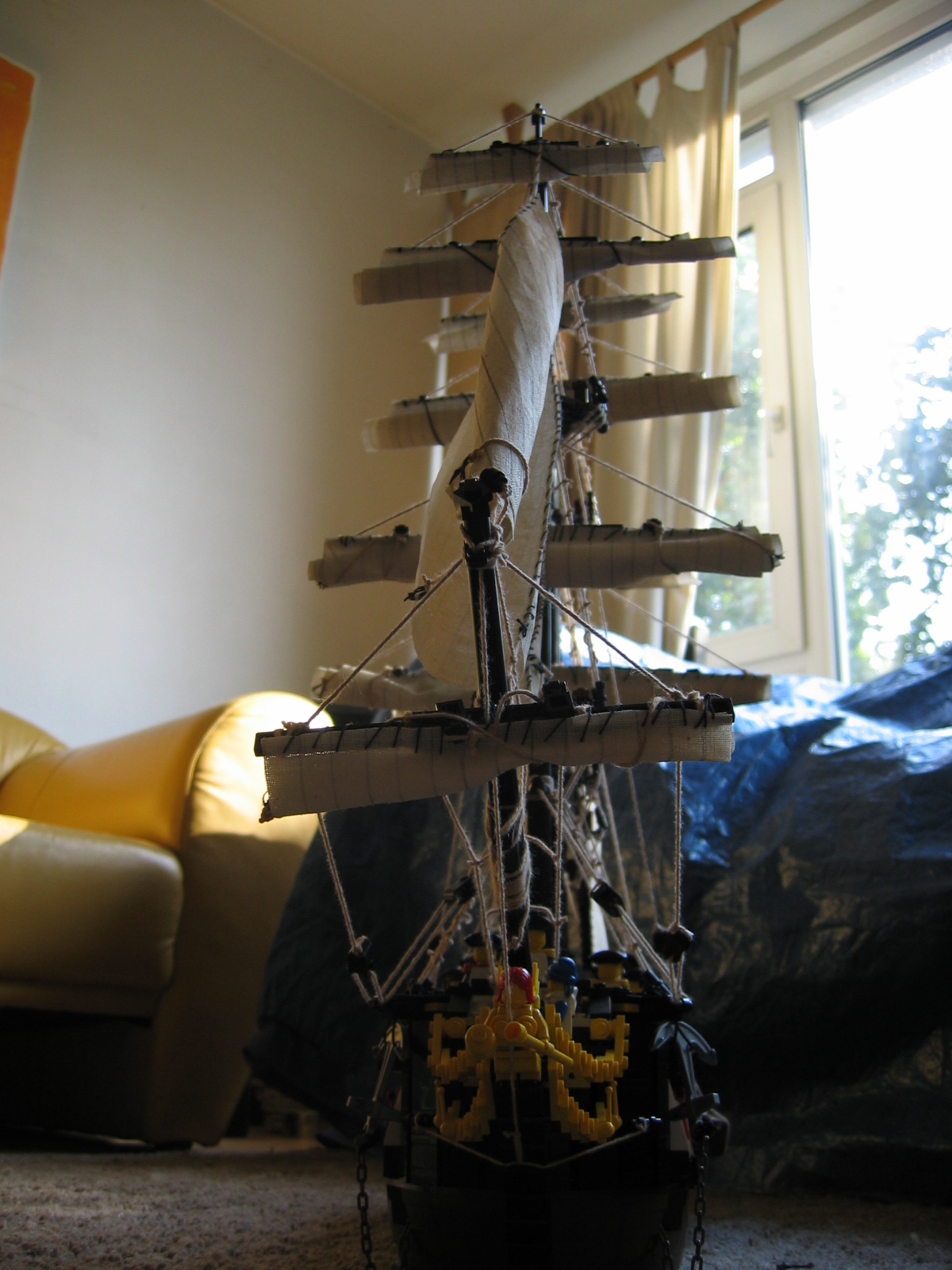 front_with_sails_up.jpg