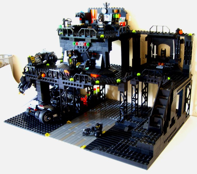 batcave32.jpg