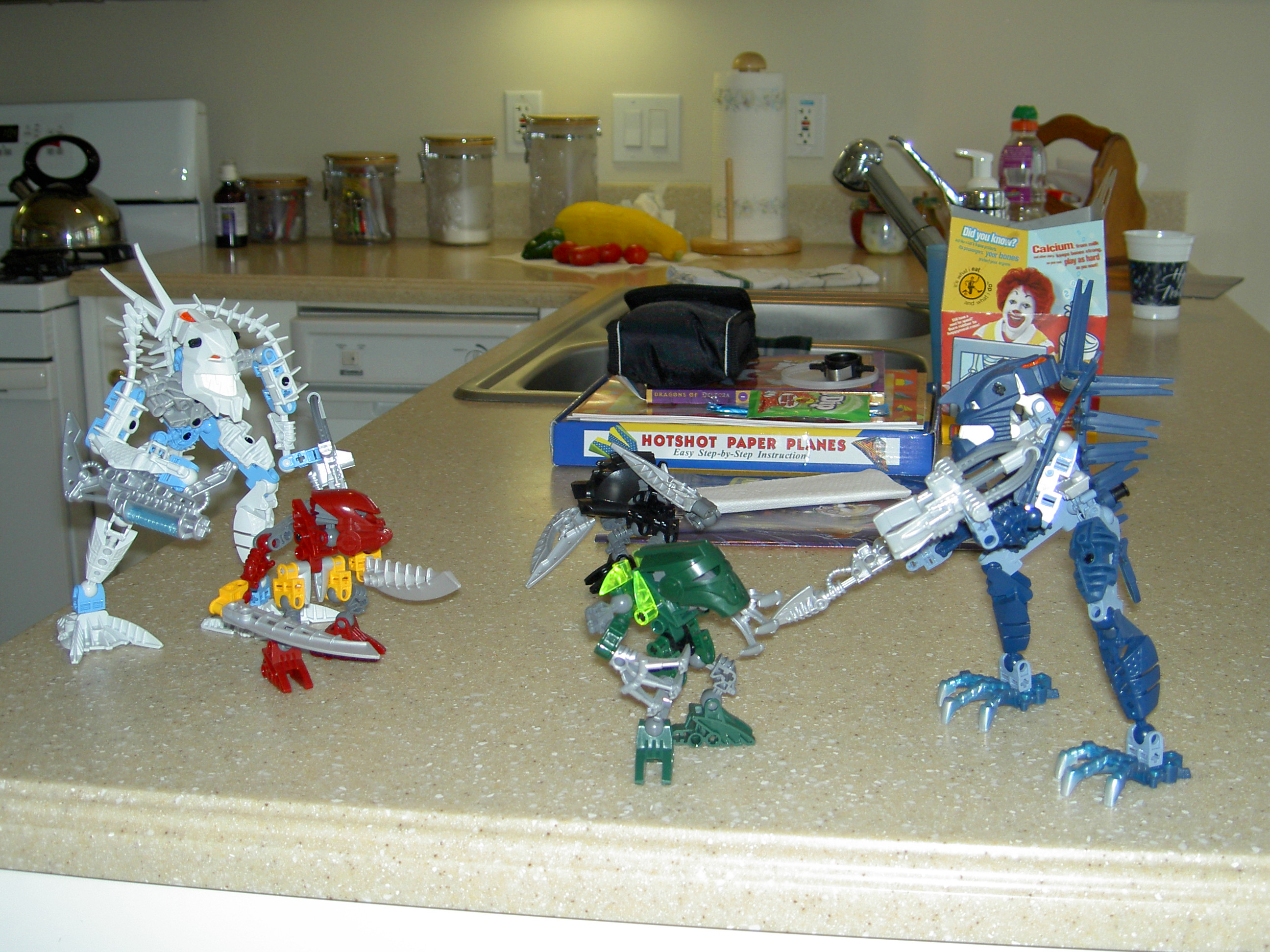 new_bionicle_pics_003.jpg