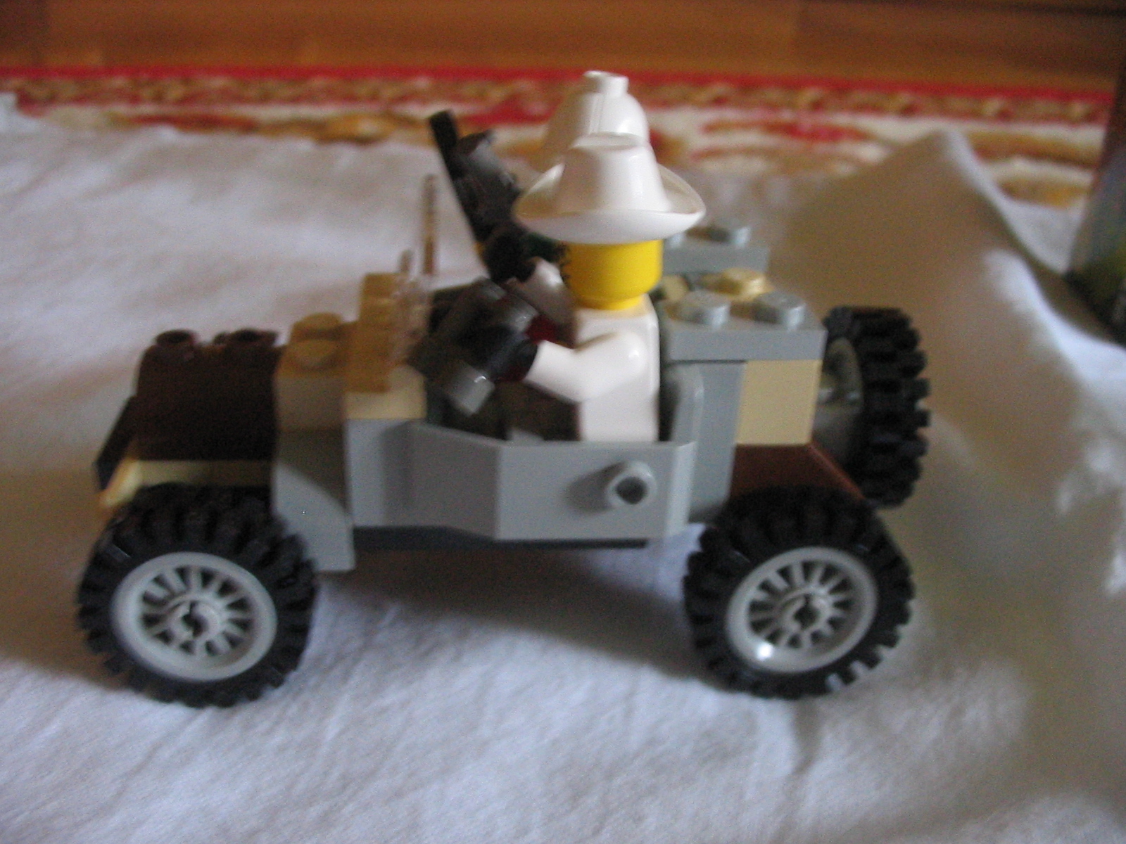 5936carleft.jpg