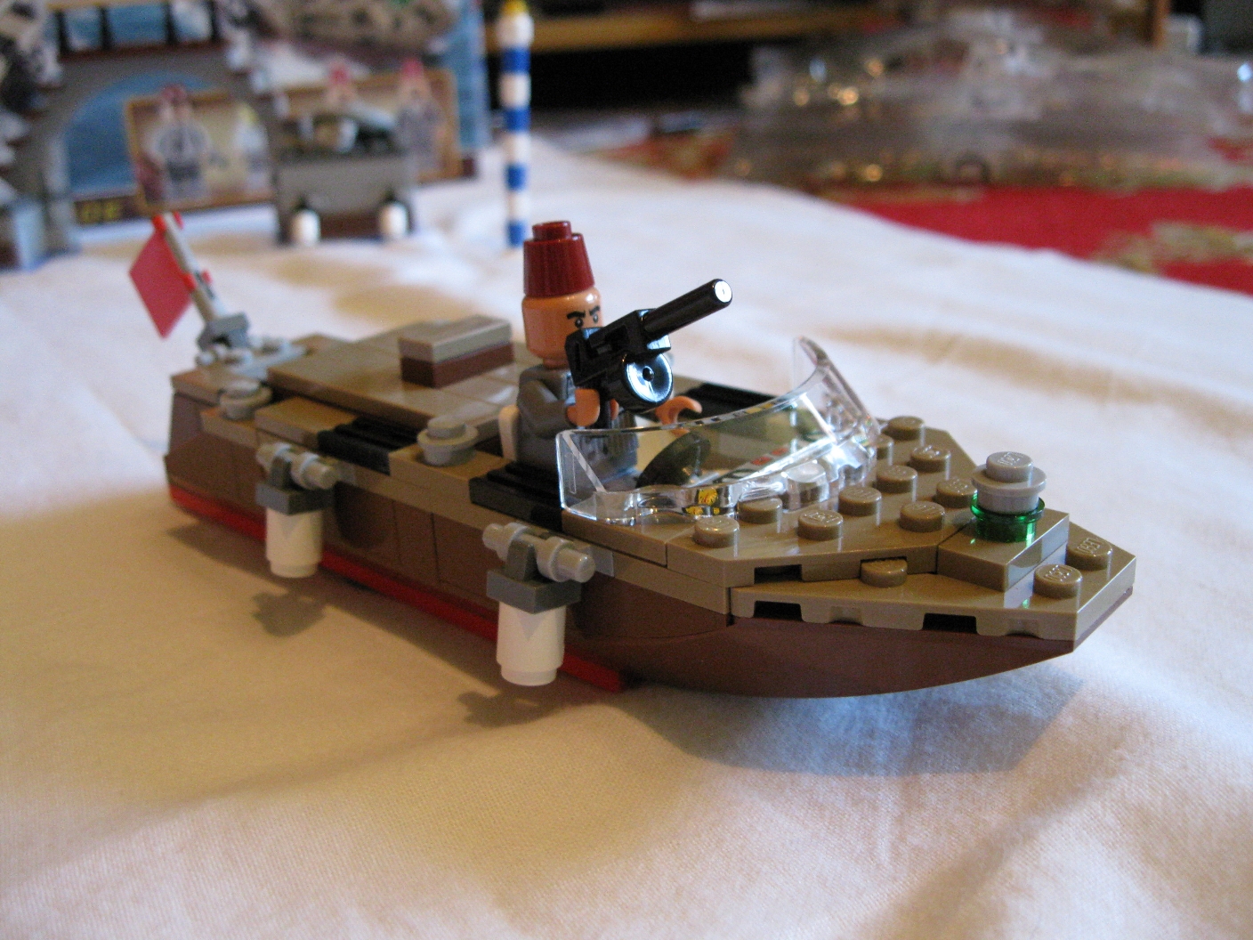 7197boatb3.jpg