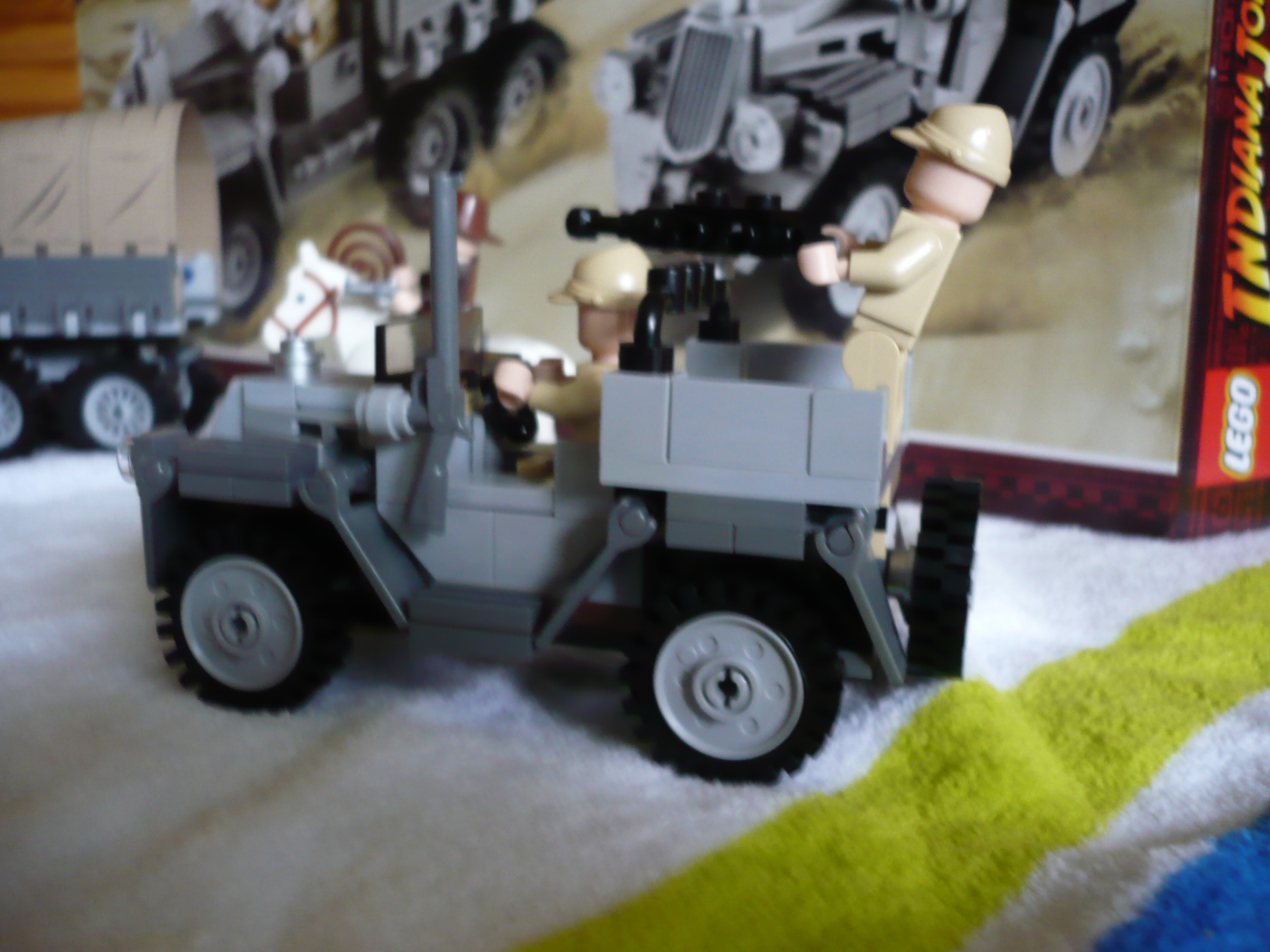7622jeep_left2.jpg
