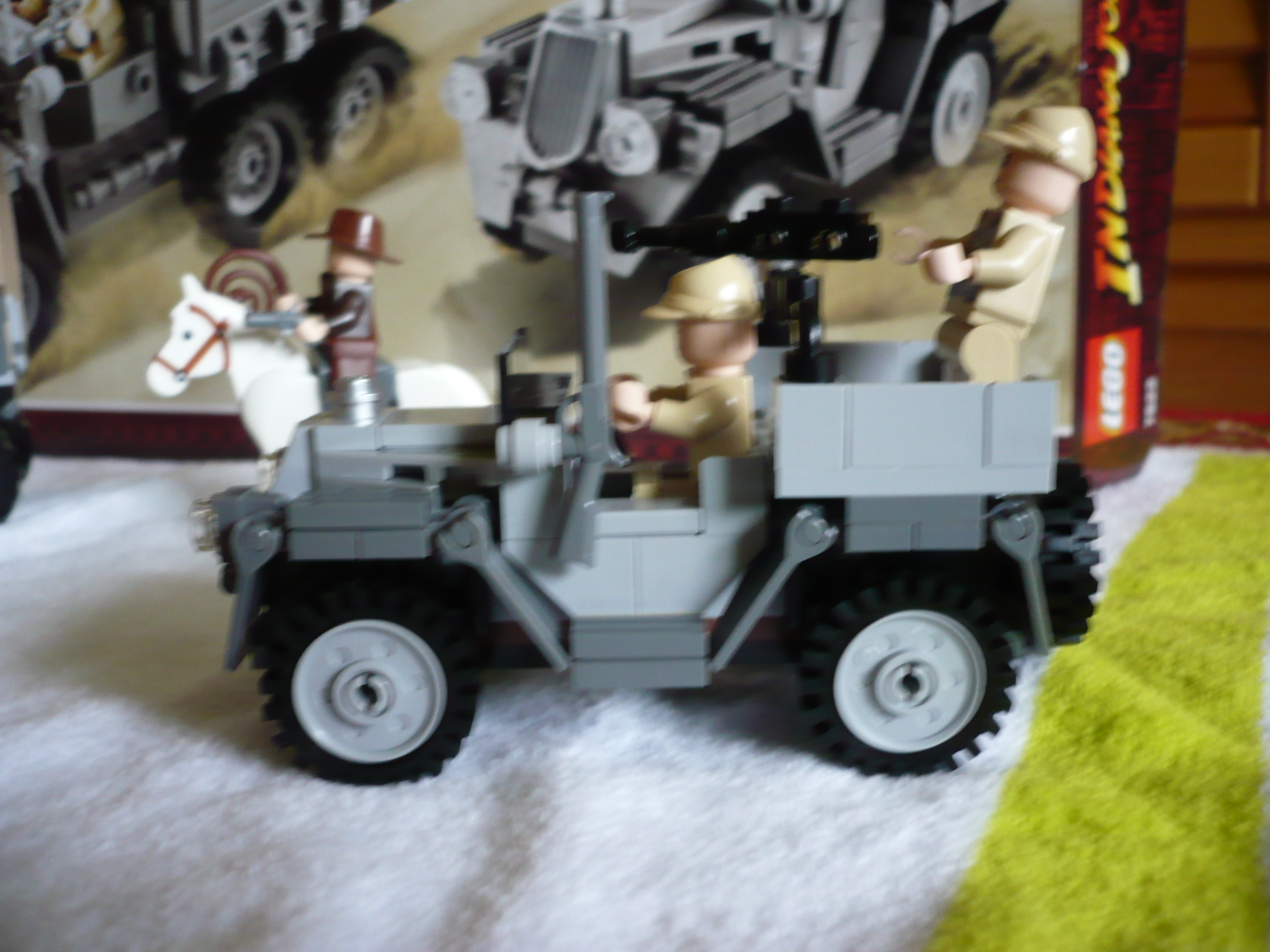 7622jeep_left3.jpg