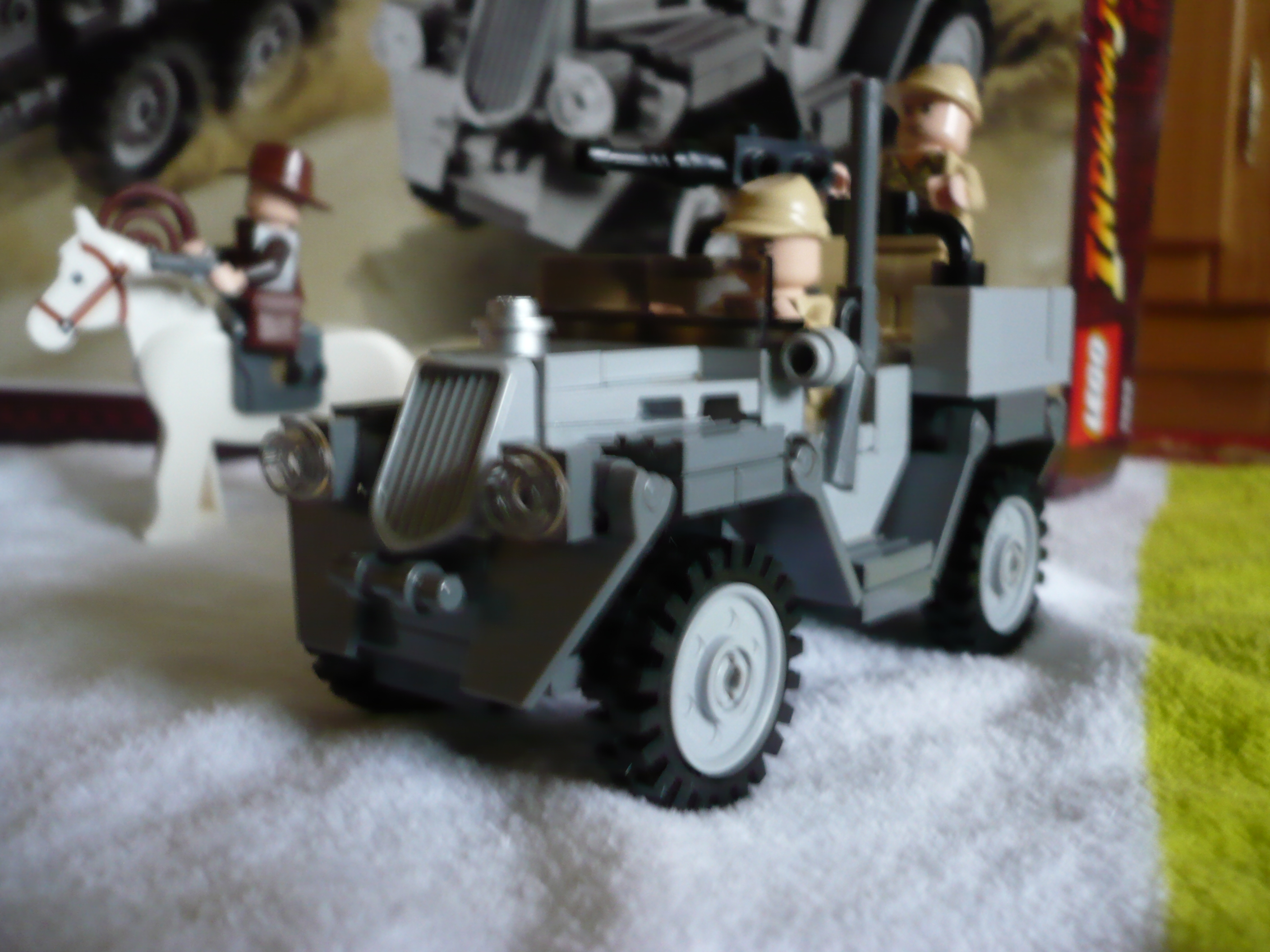 7622jeep_side2.jpg