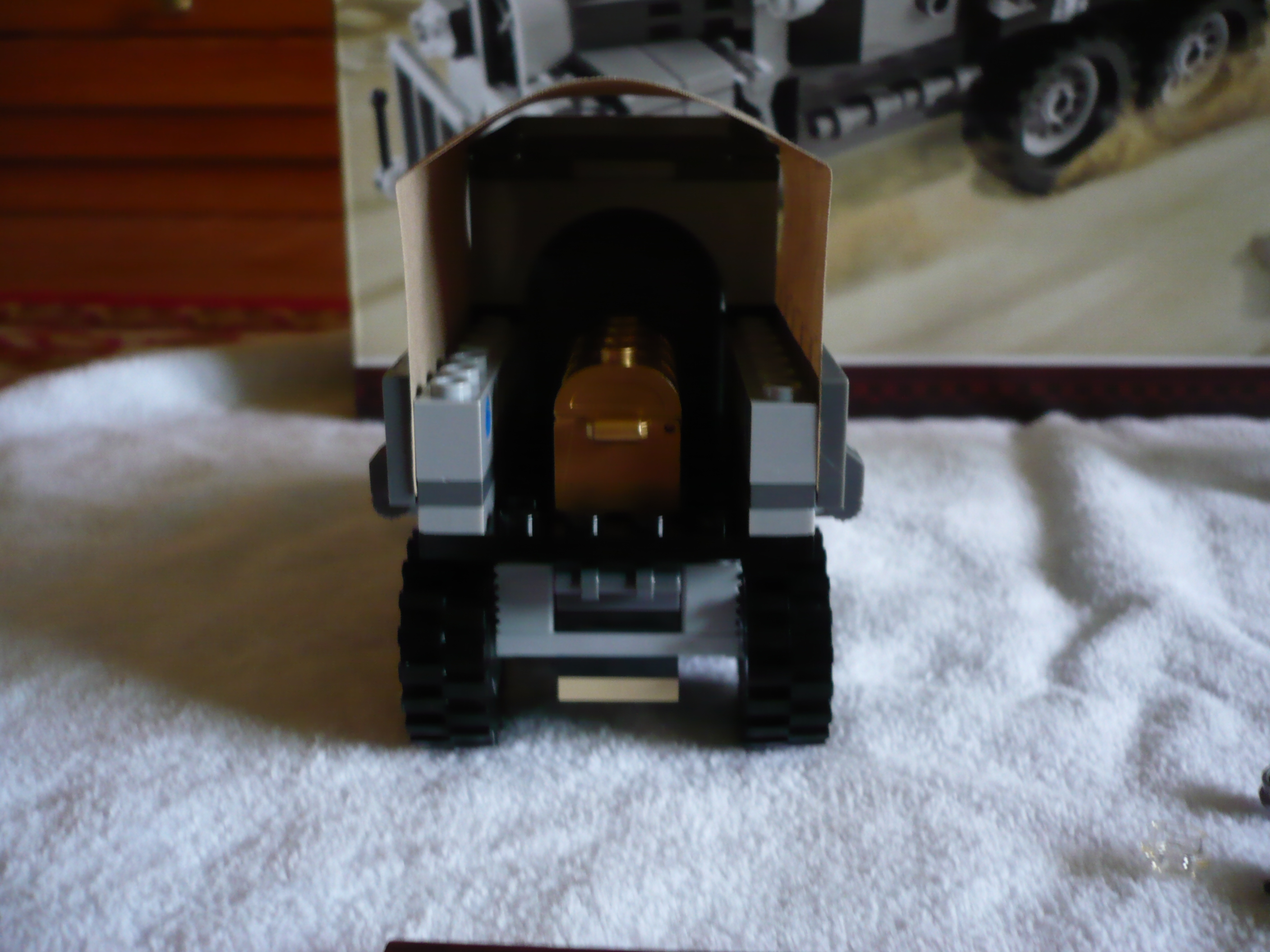 7622truck_backk.jpg