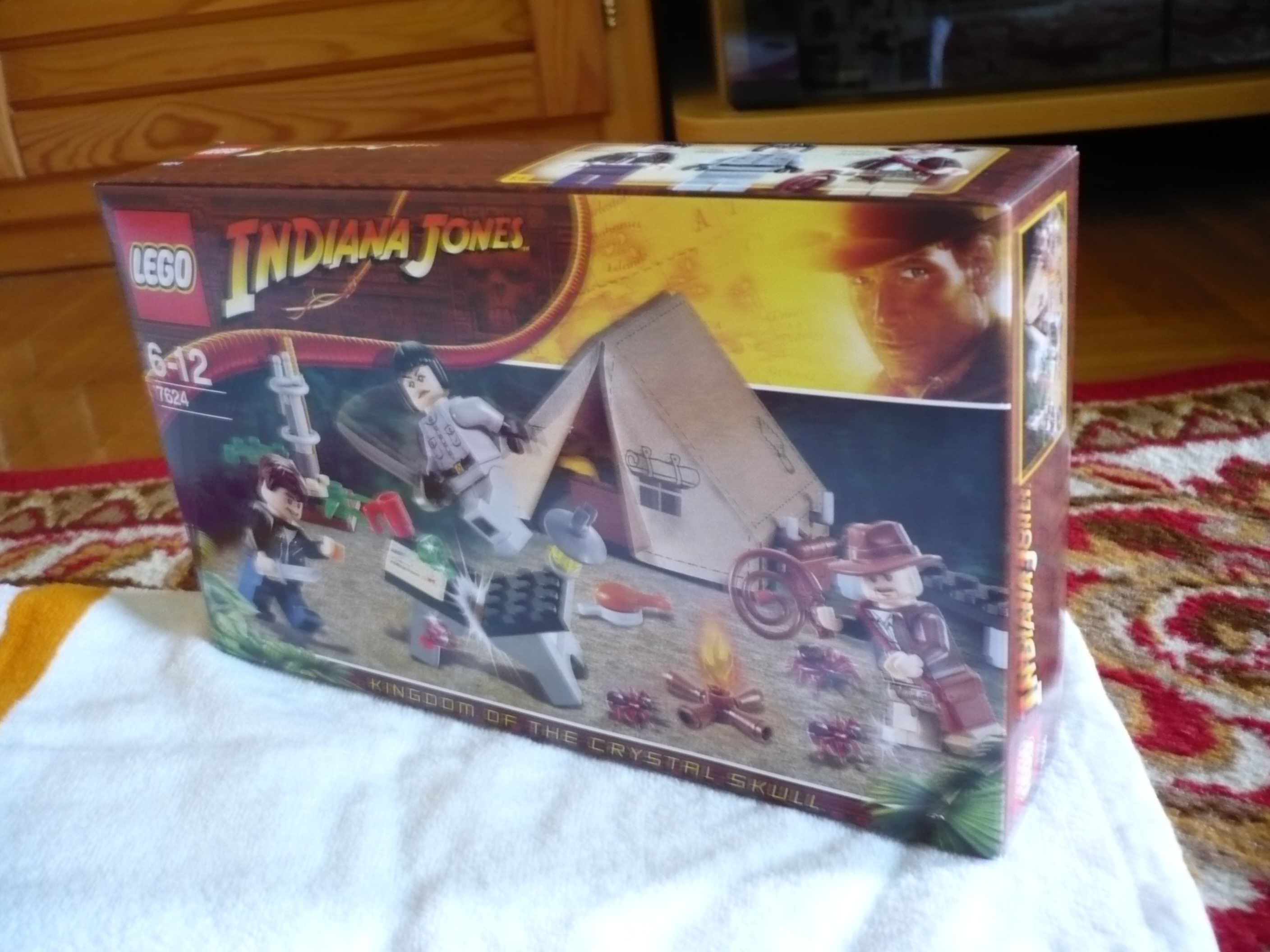 7624box2.jpg