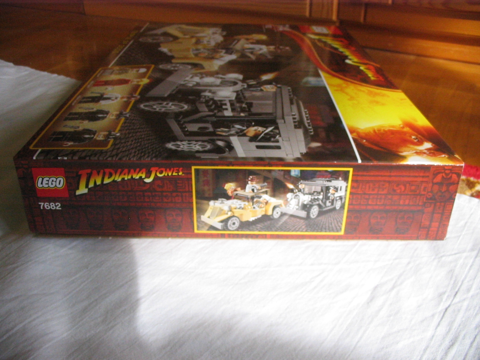 7682box7.jpg