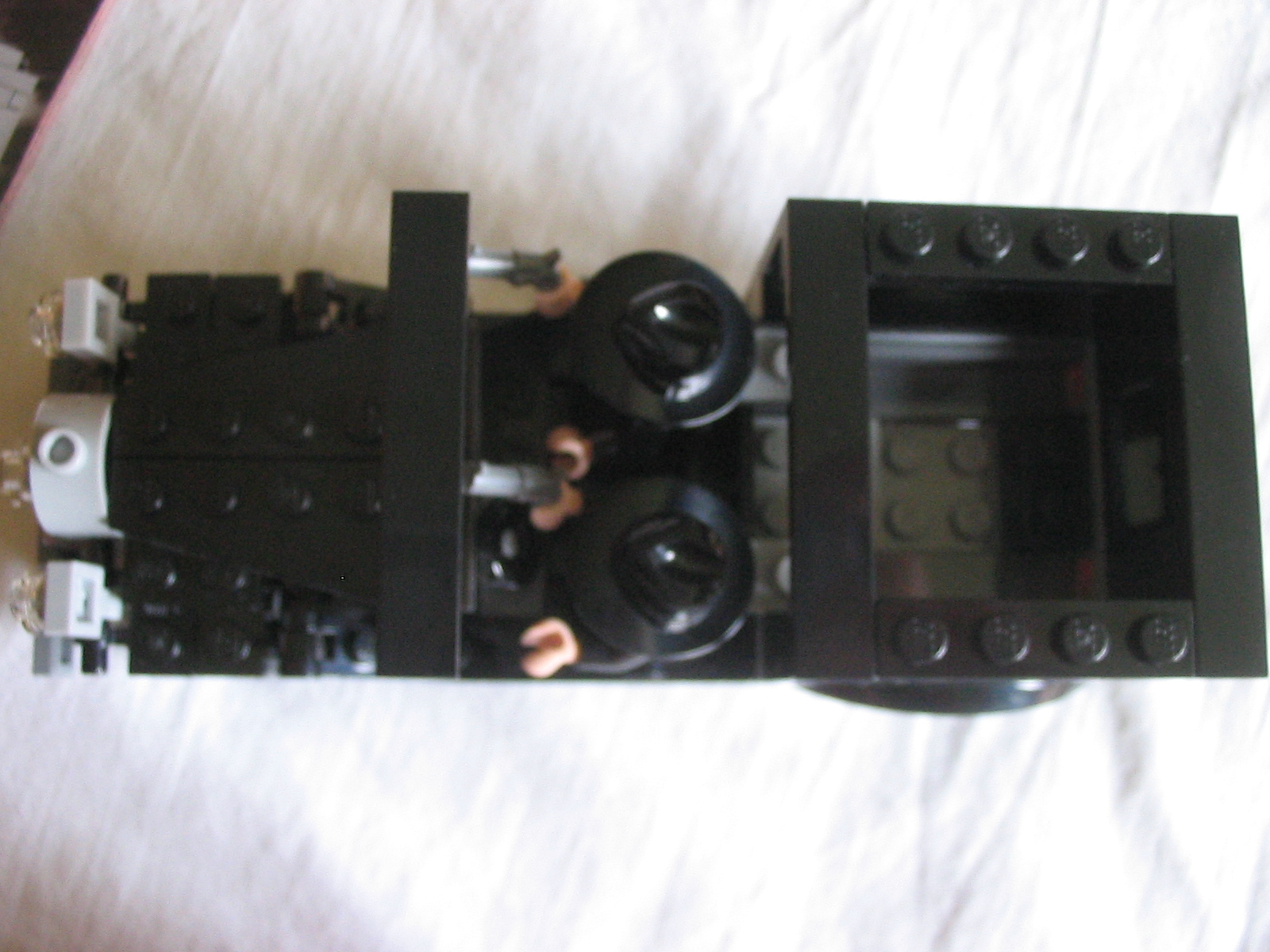 7682car2inside.jpg