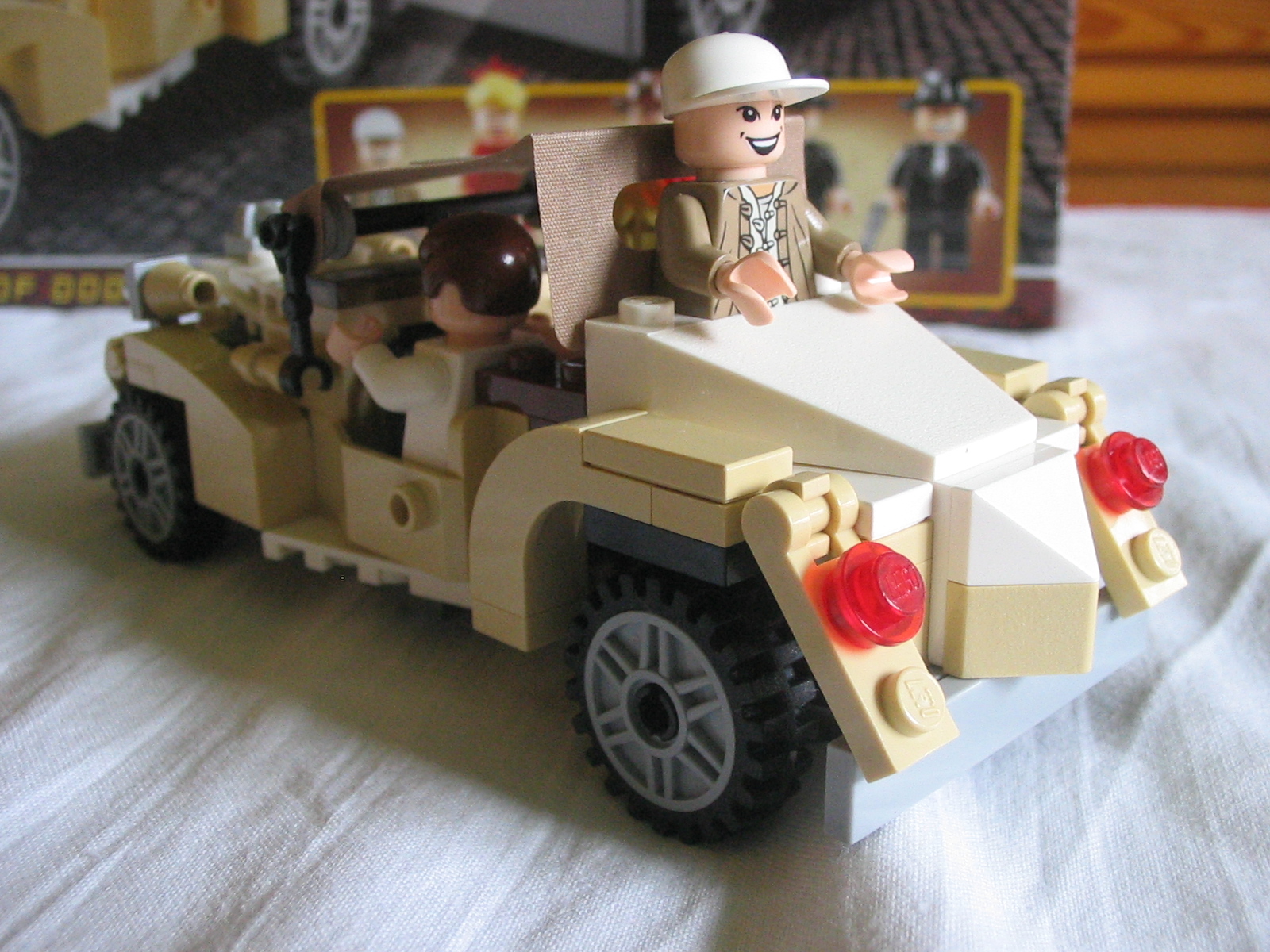 7682carside.jpg