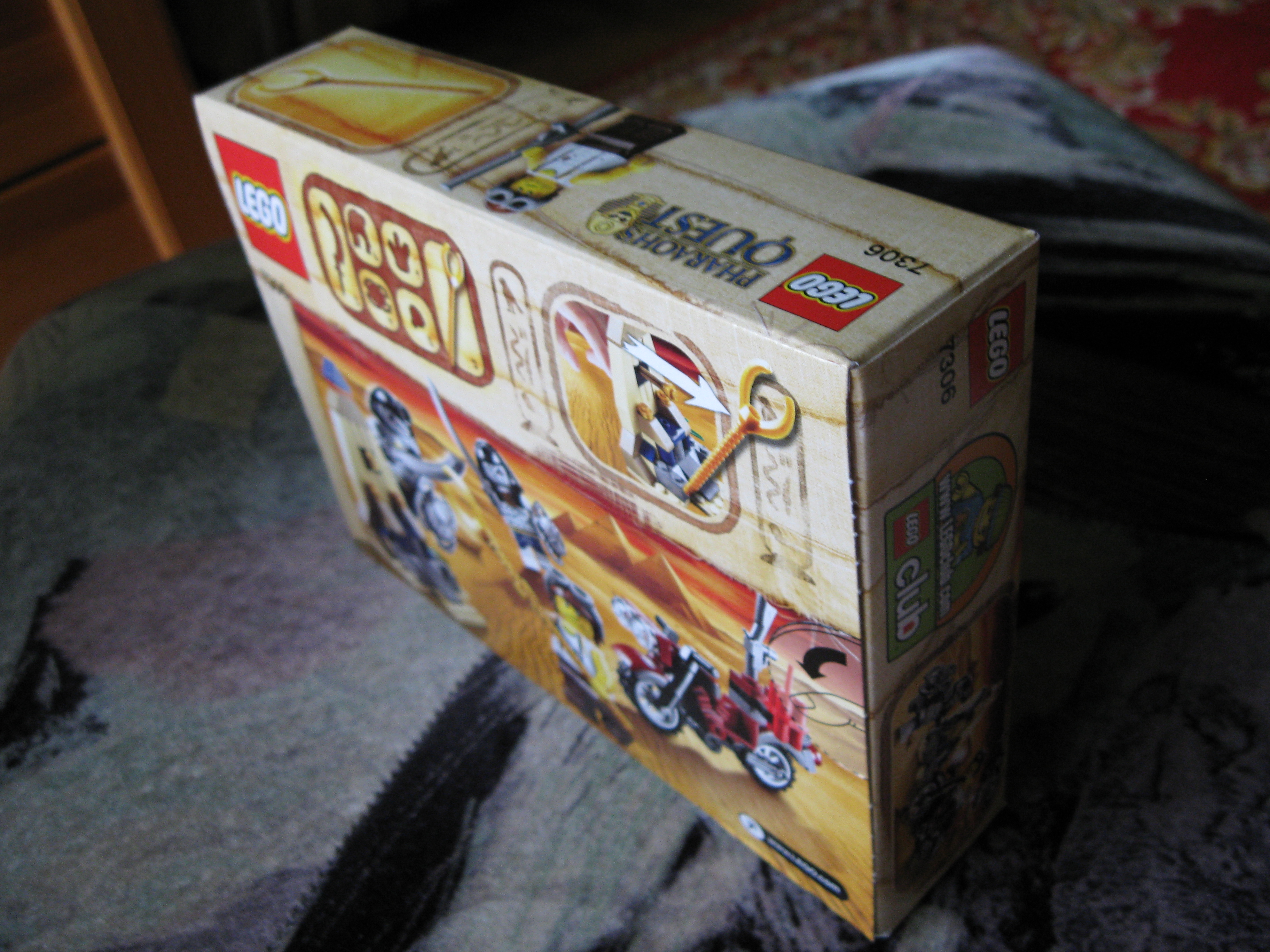 7306box4.jpg
