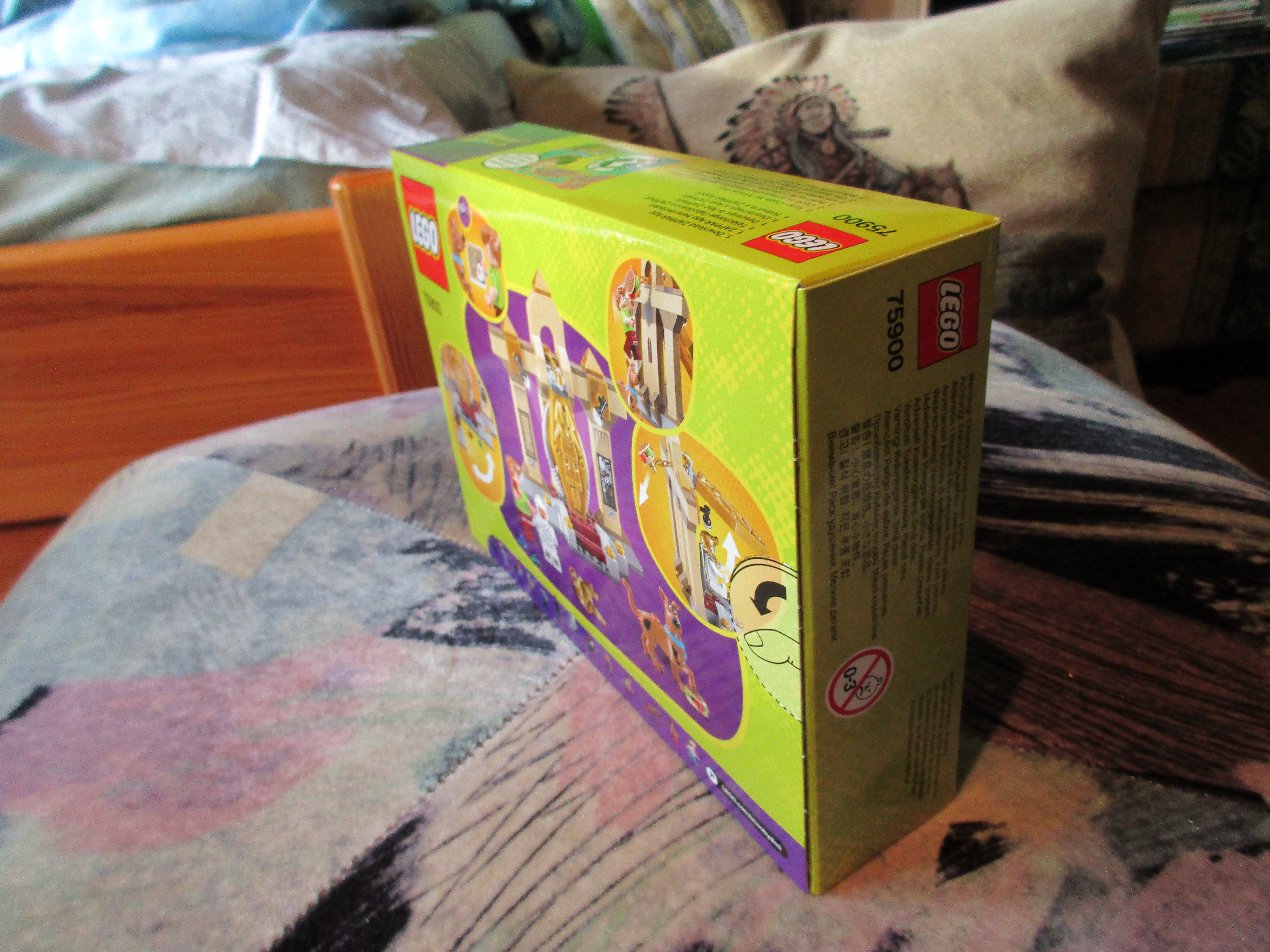 75900box12.jpg