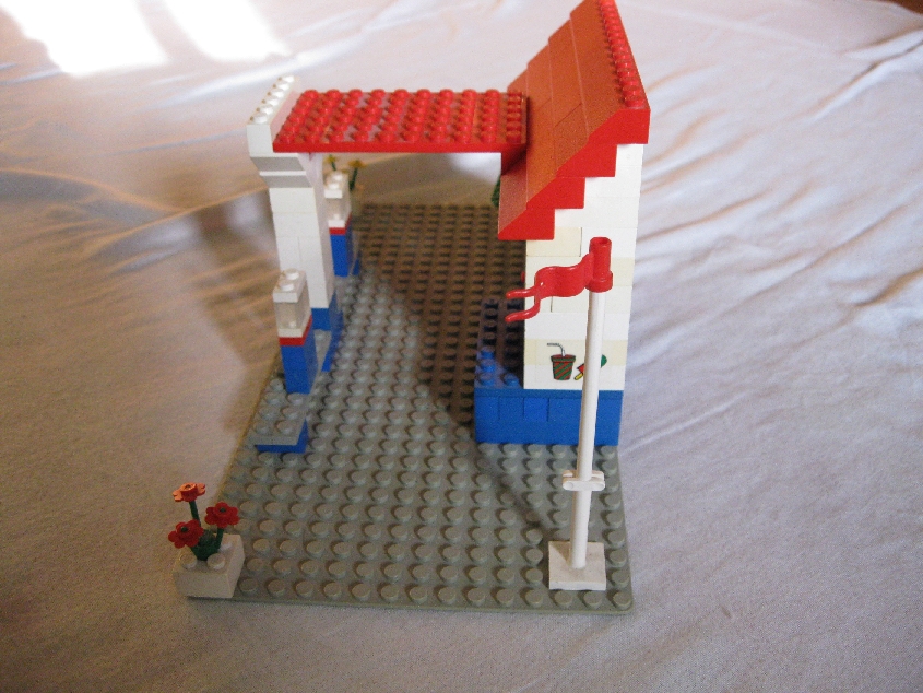 720houseleft.jpg