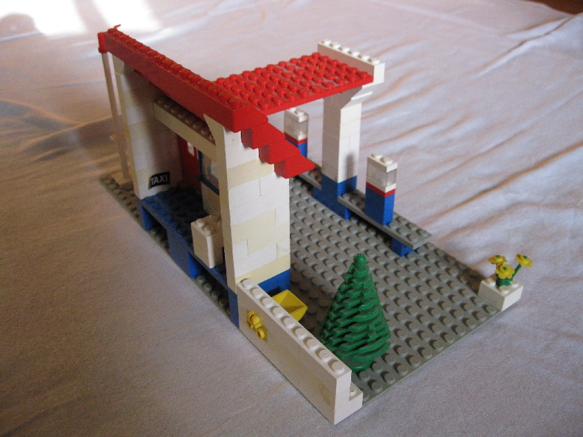 720houseside3.jpg