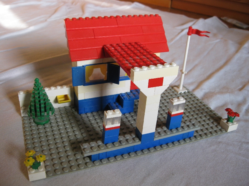 720houseside4.jpg
