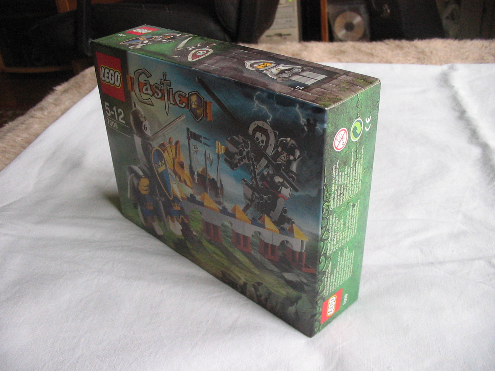 7009box2.jpg