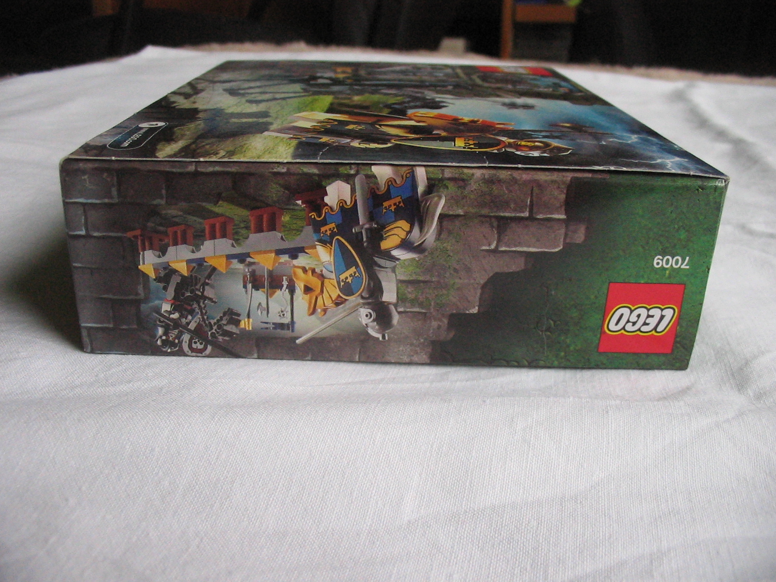 7009box5.jpg