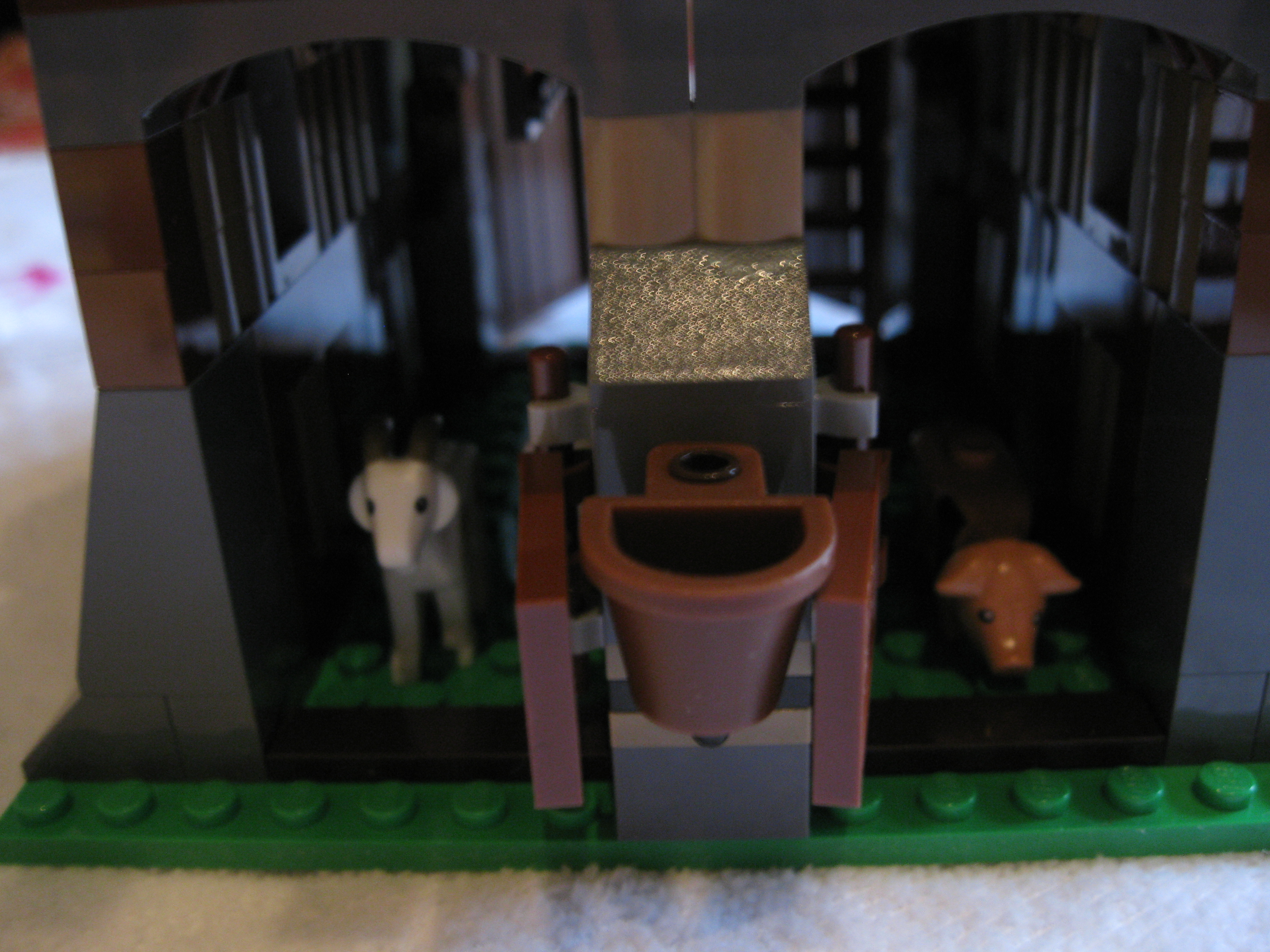 7189shedinside12.jpg