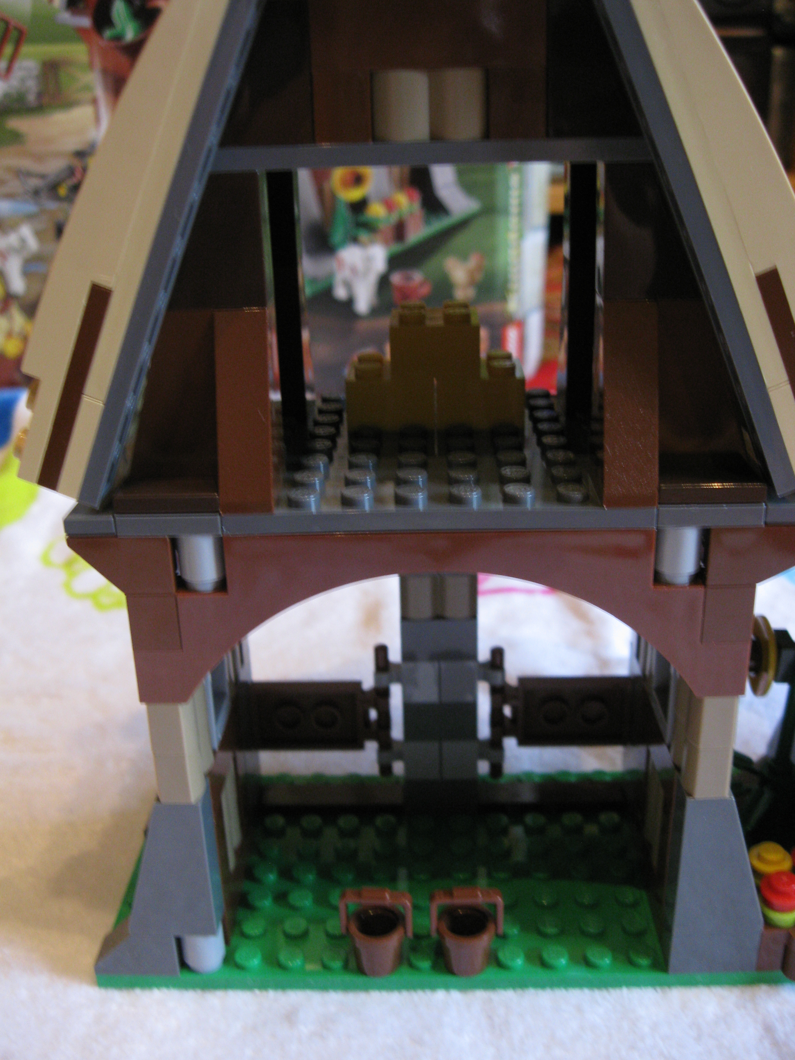 7189shedinside8.jpg