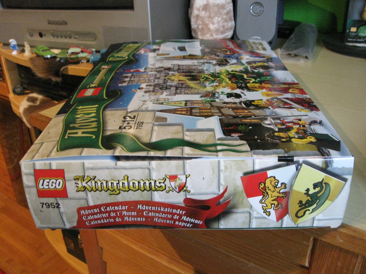 7952box5.jpg