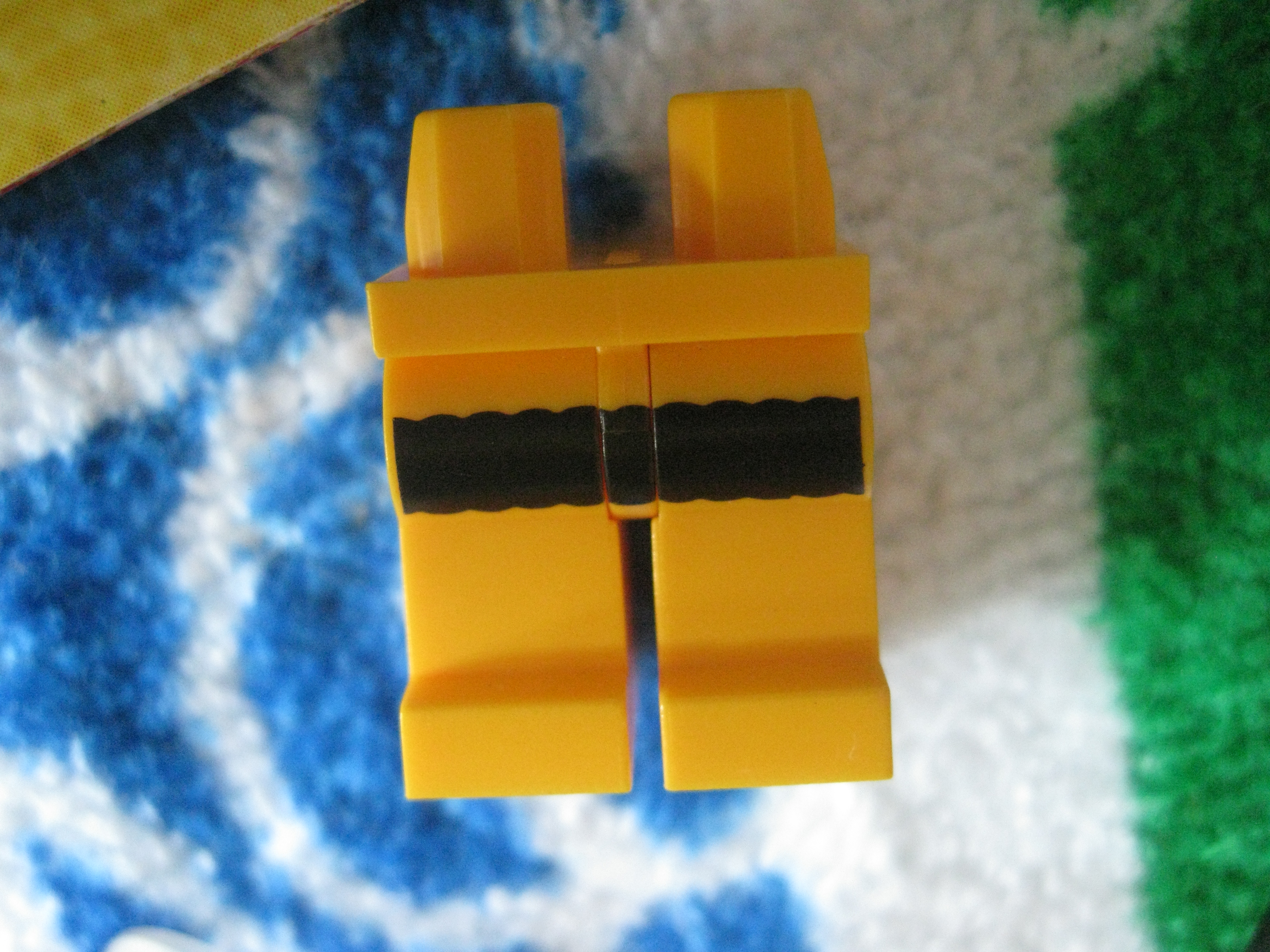 71001bumblebeegirlg.jpg