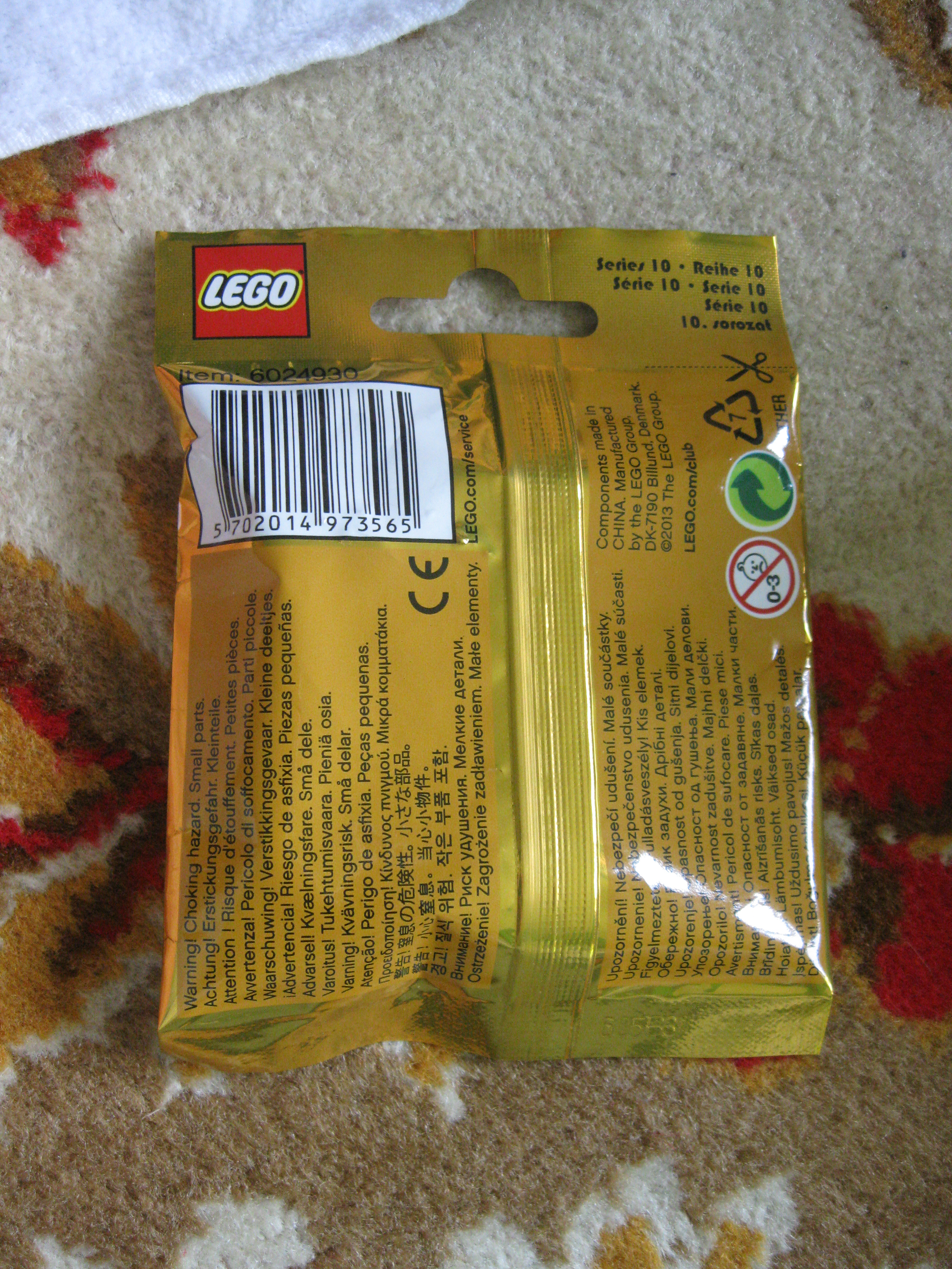 71001bumblebeegirlpolybag2.jpg