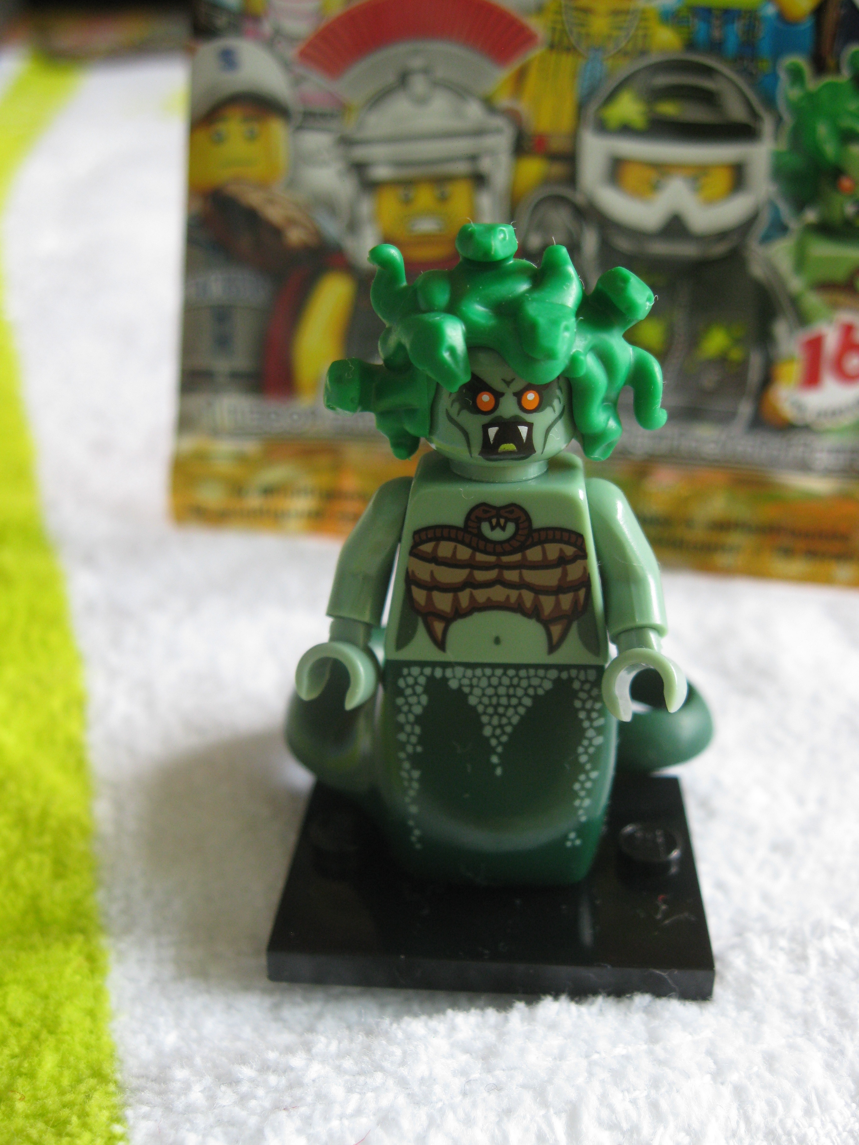 71001medusa5.jpg