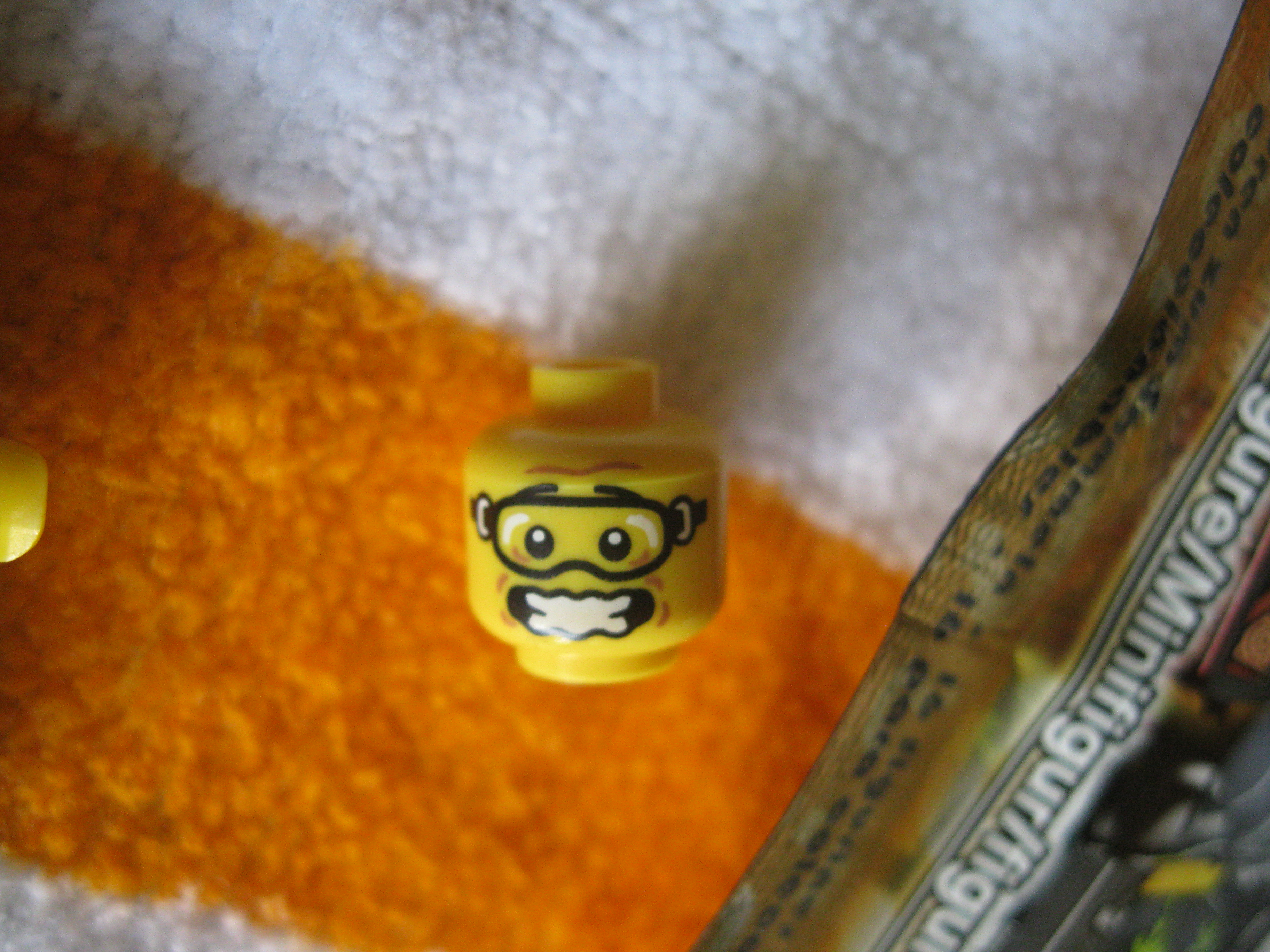 71001skydiverd.jpg