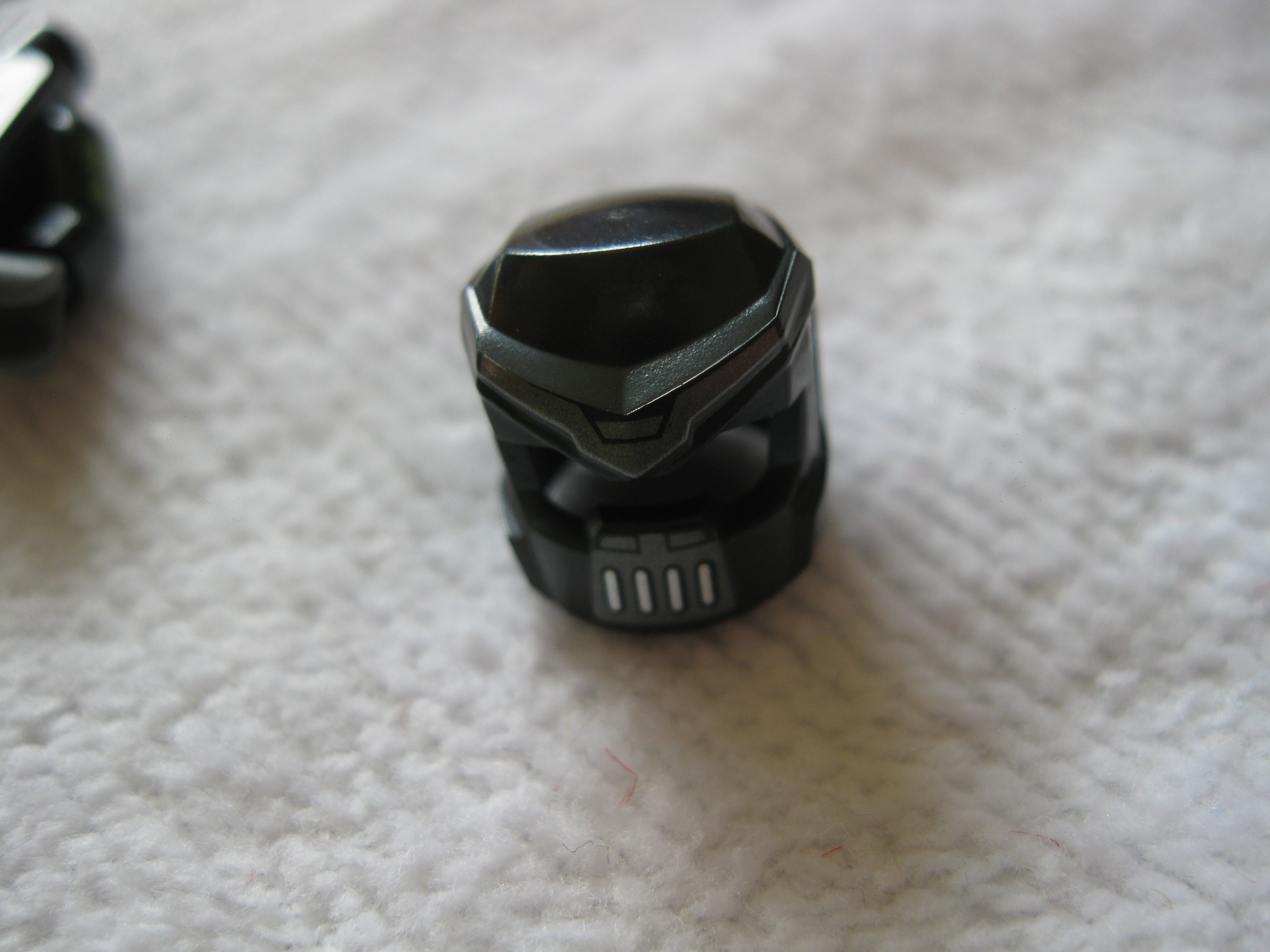 71002evilmechg.jpg
