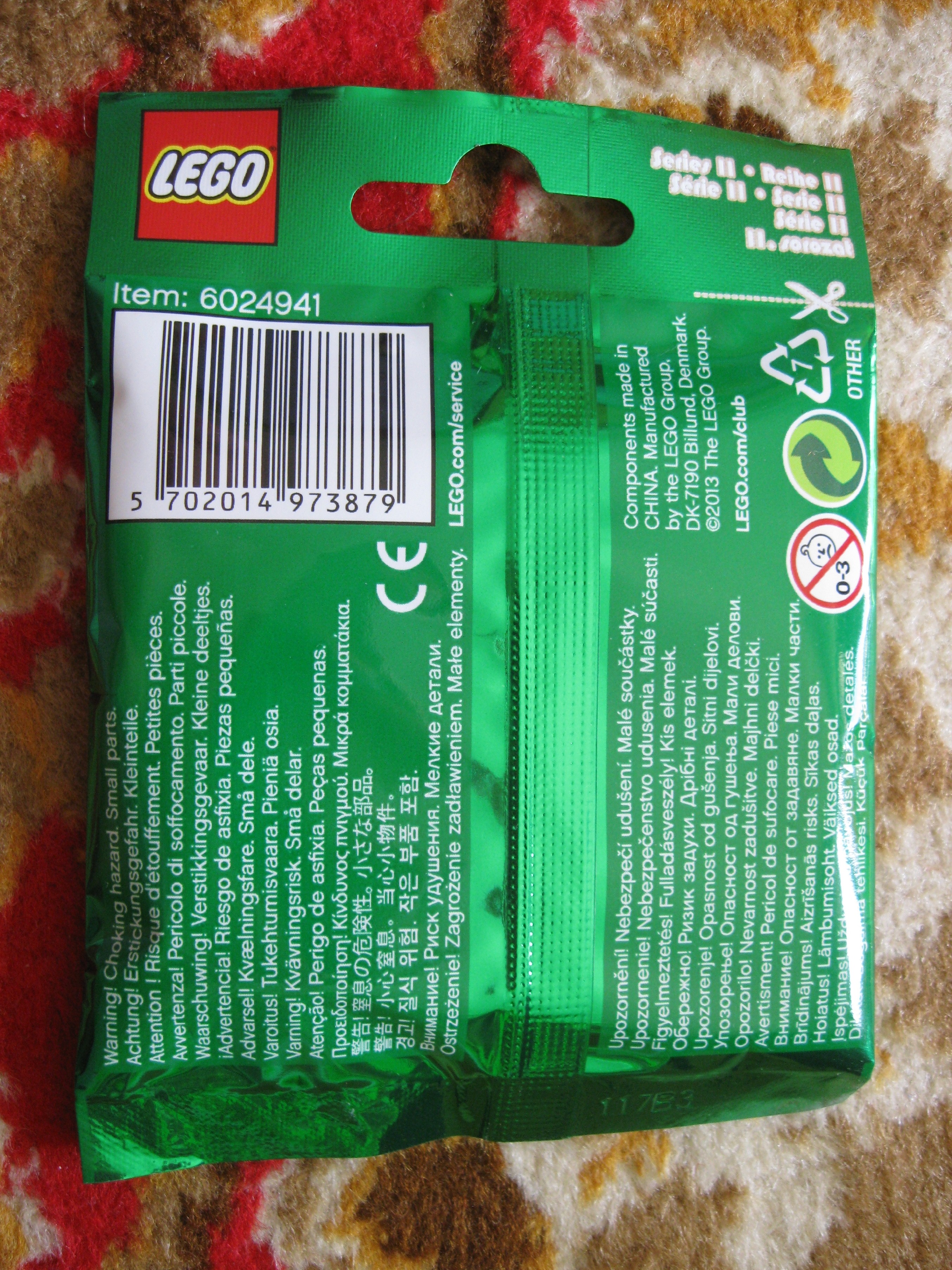 71002saxophoneplayerpolybag2.jpg