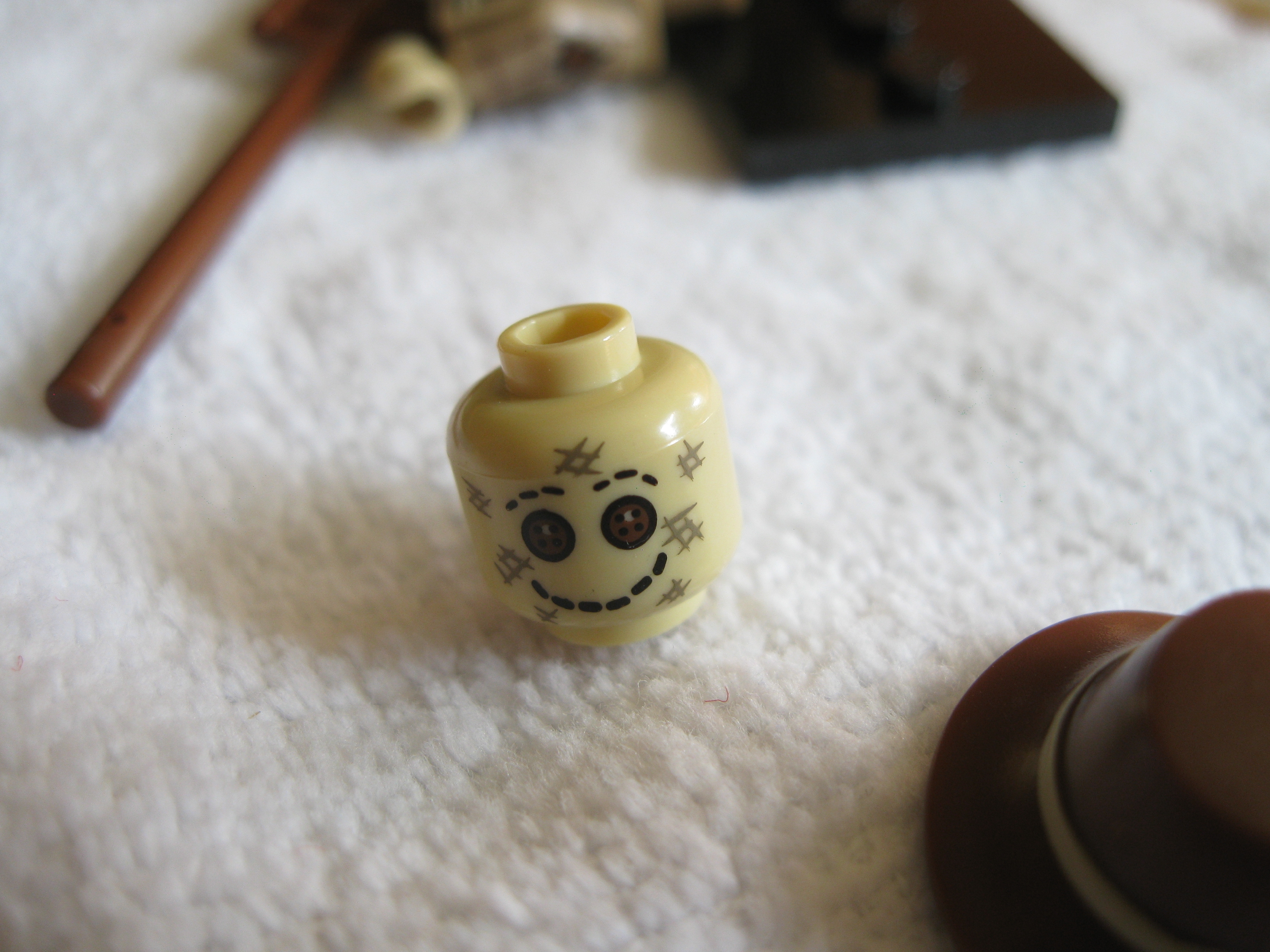 71002scarecrowe.jpg