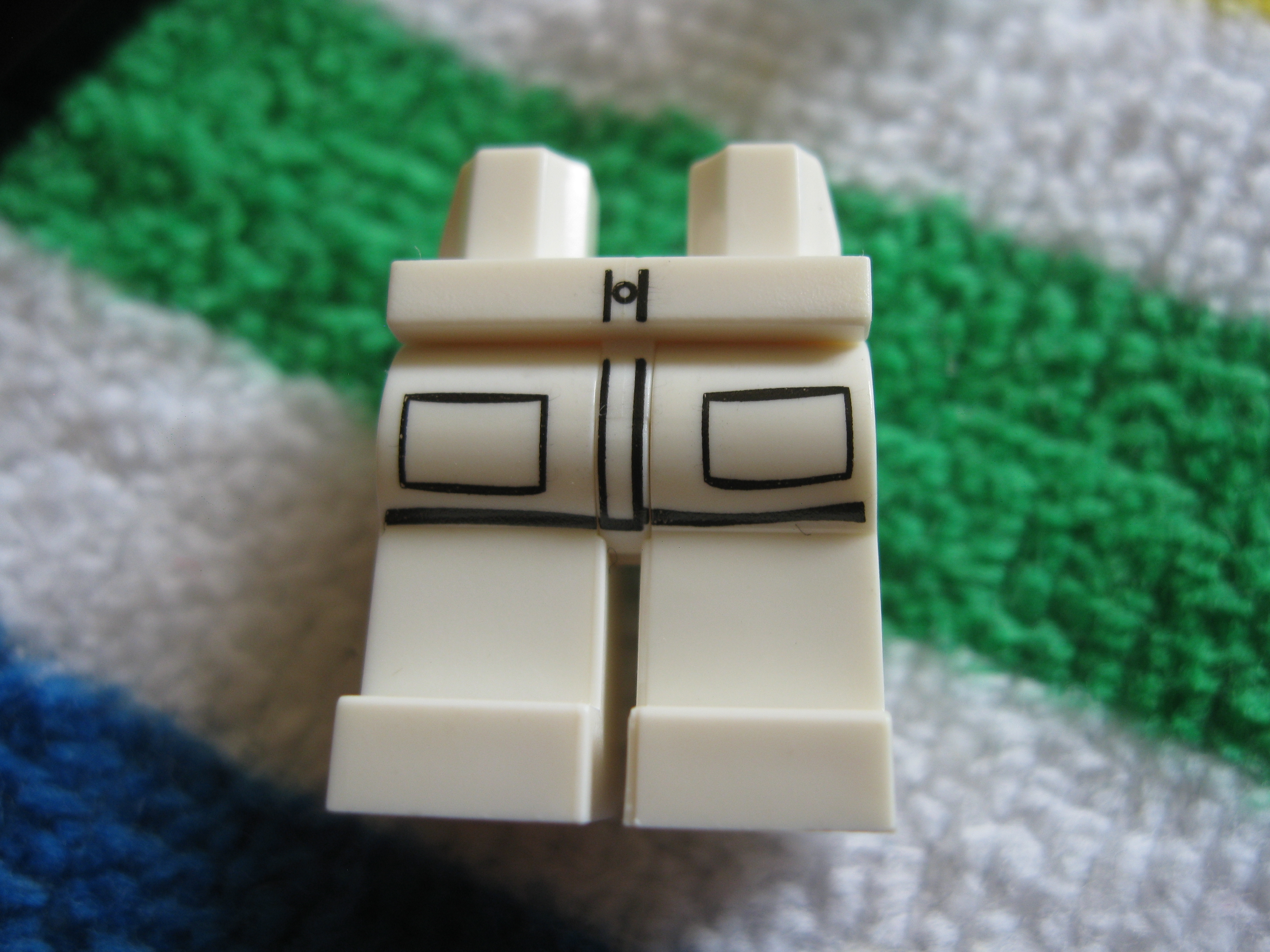 71002scientistb.jpg