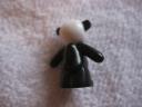 71004pandaguyl.jpg