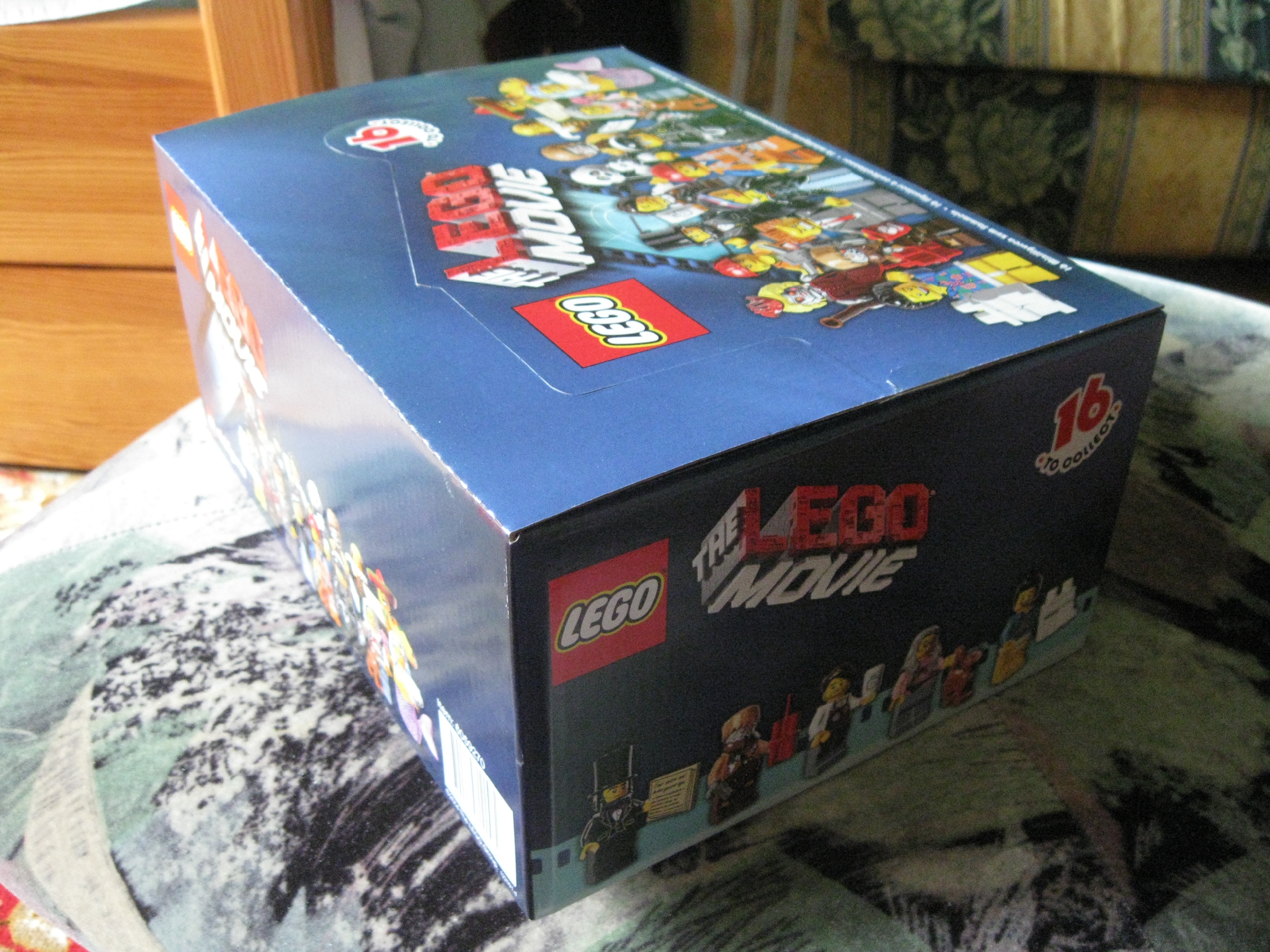 71004box17.jpg