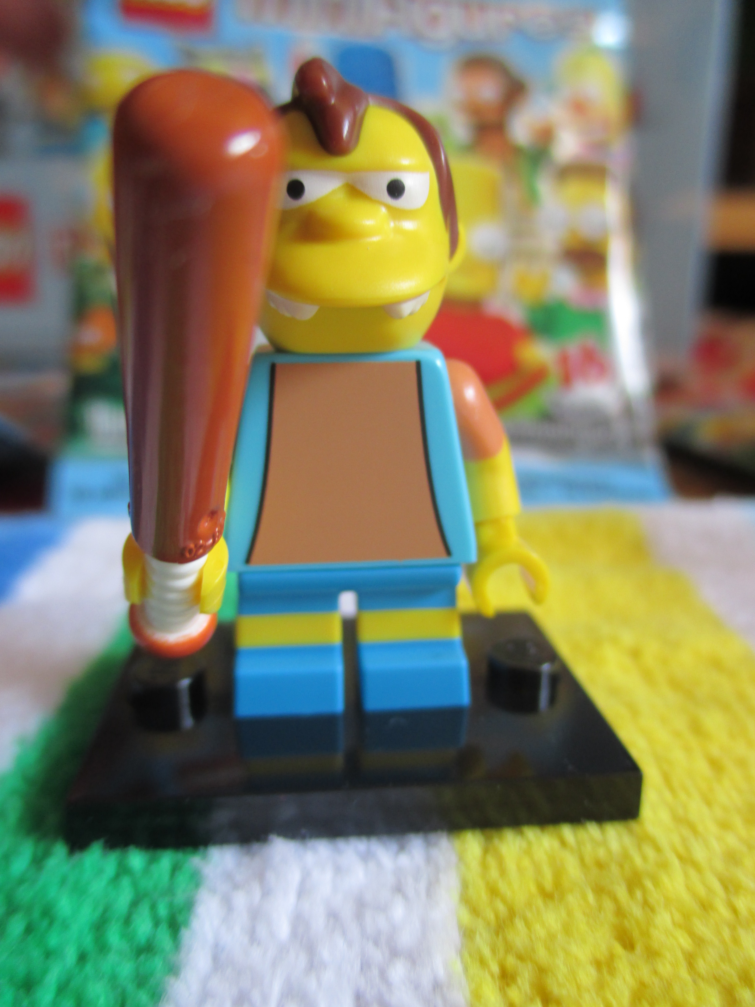 71005nelsonmuntz2.jpg