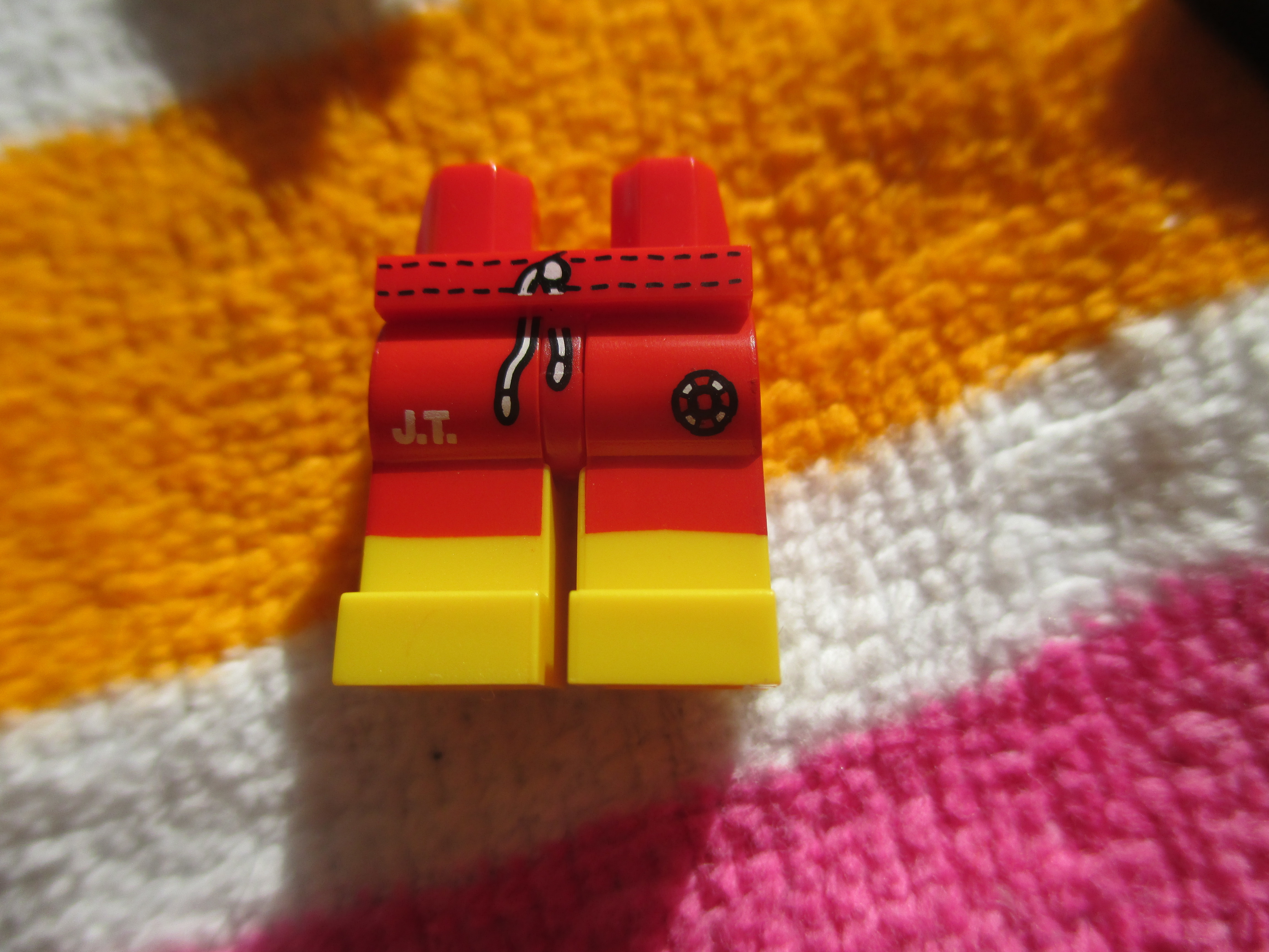 71007lifeguardf.jpg