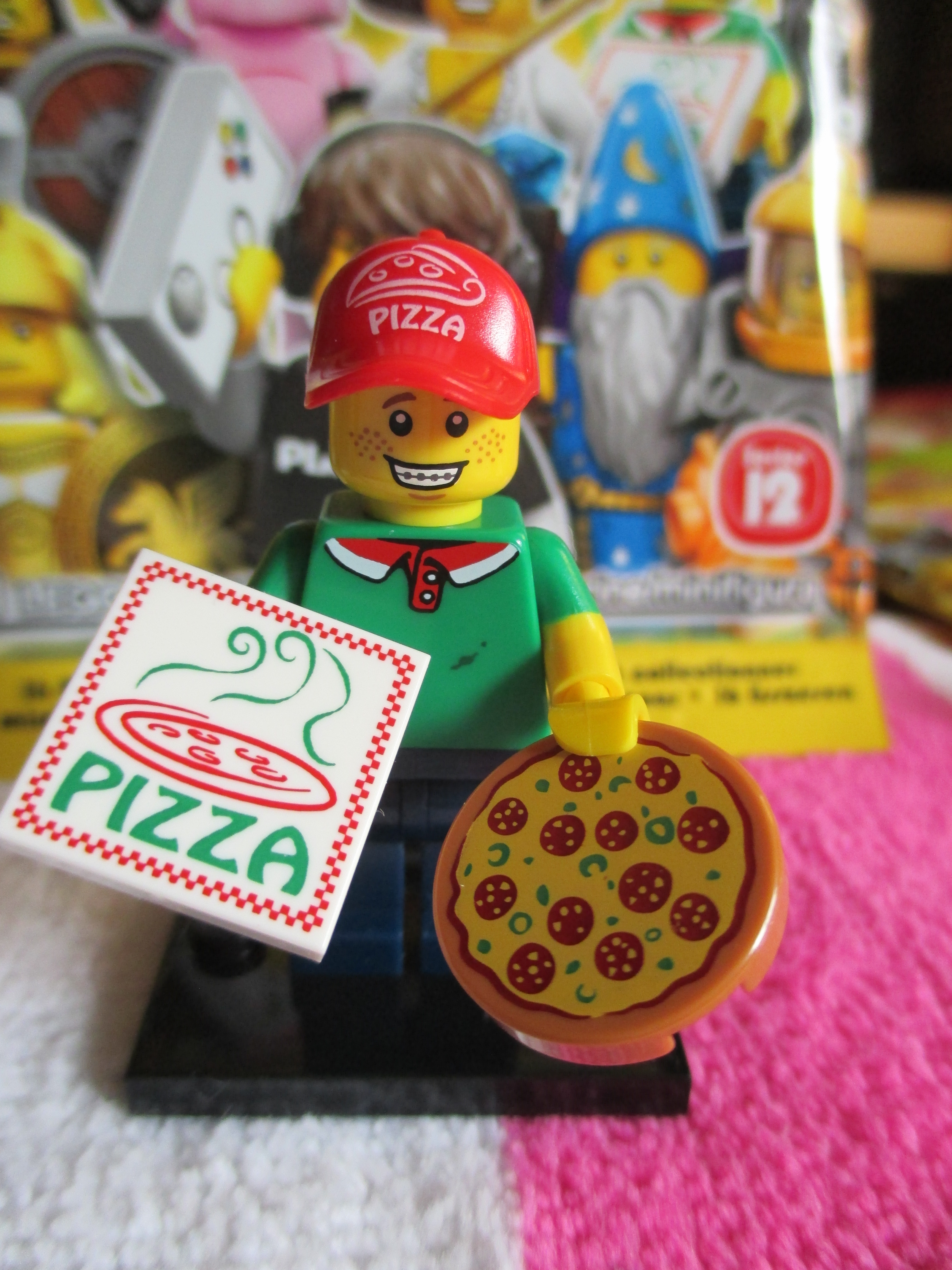 71007pizzadeliver1.jpg
