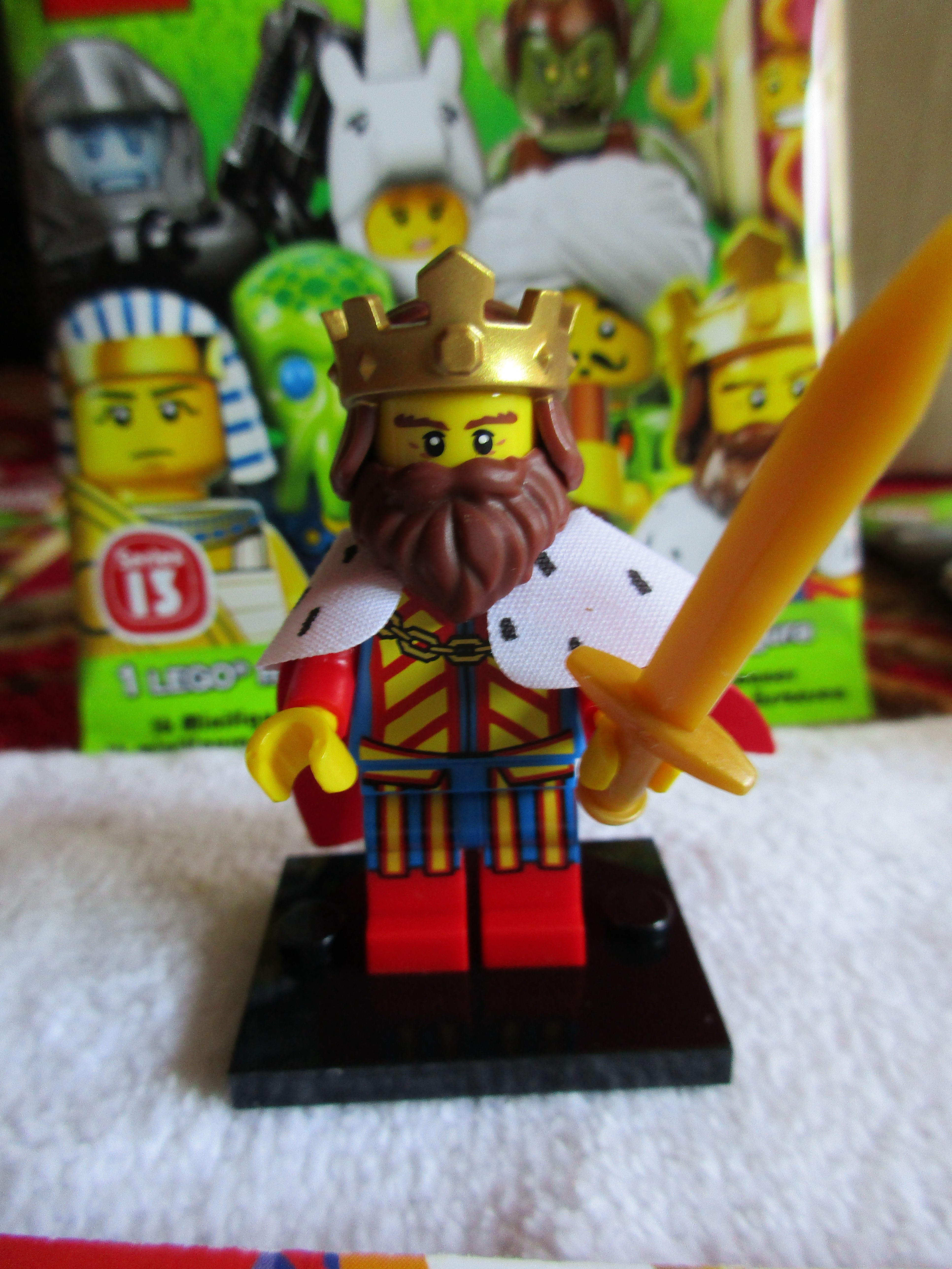 71008classicking1.jpg
