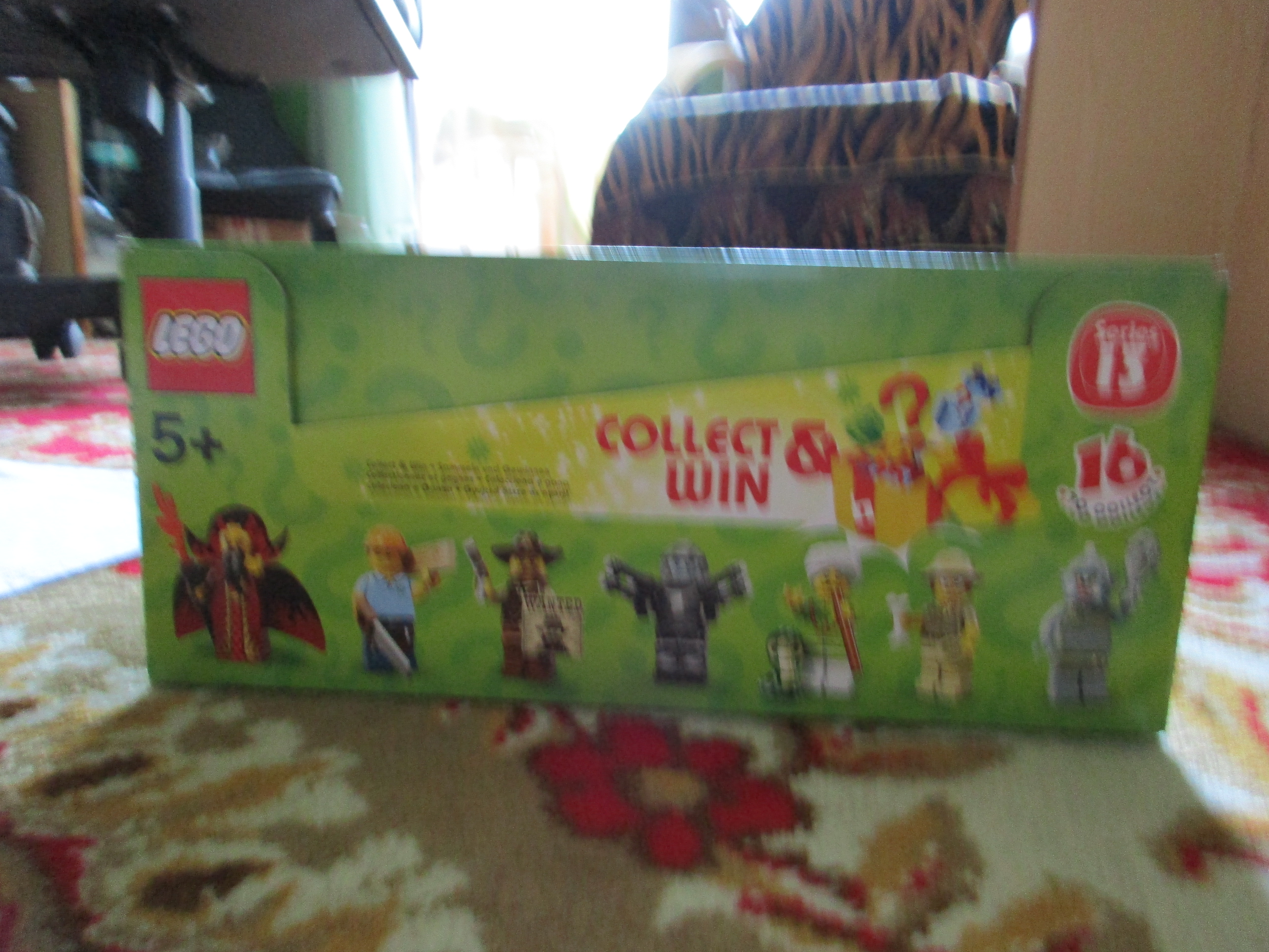 71008box8.jpg