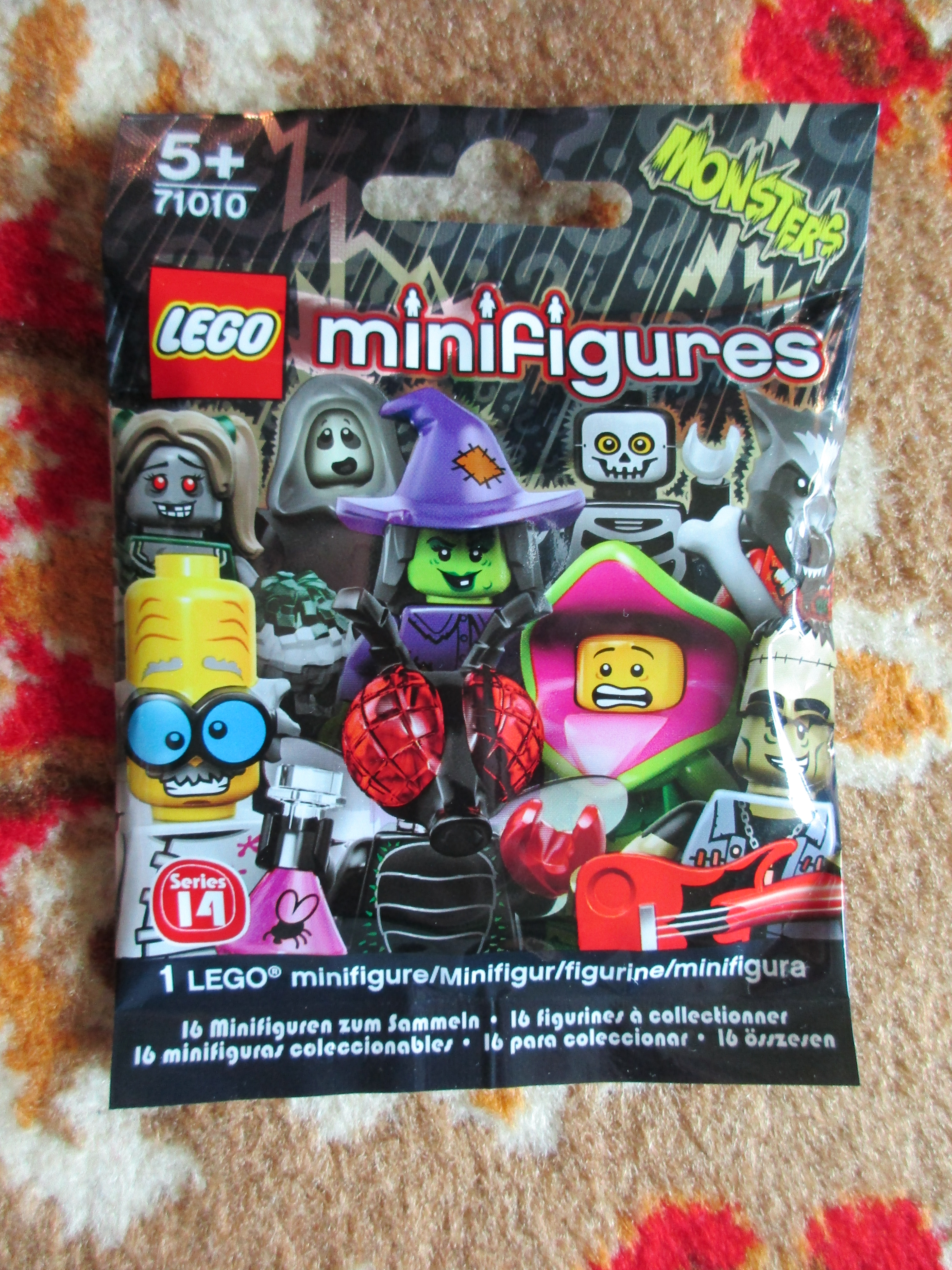 71010monsterscientistpolybag.jpg