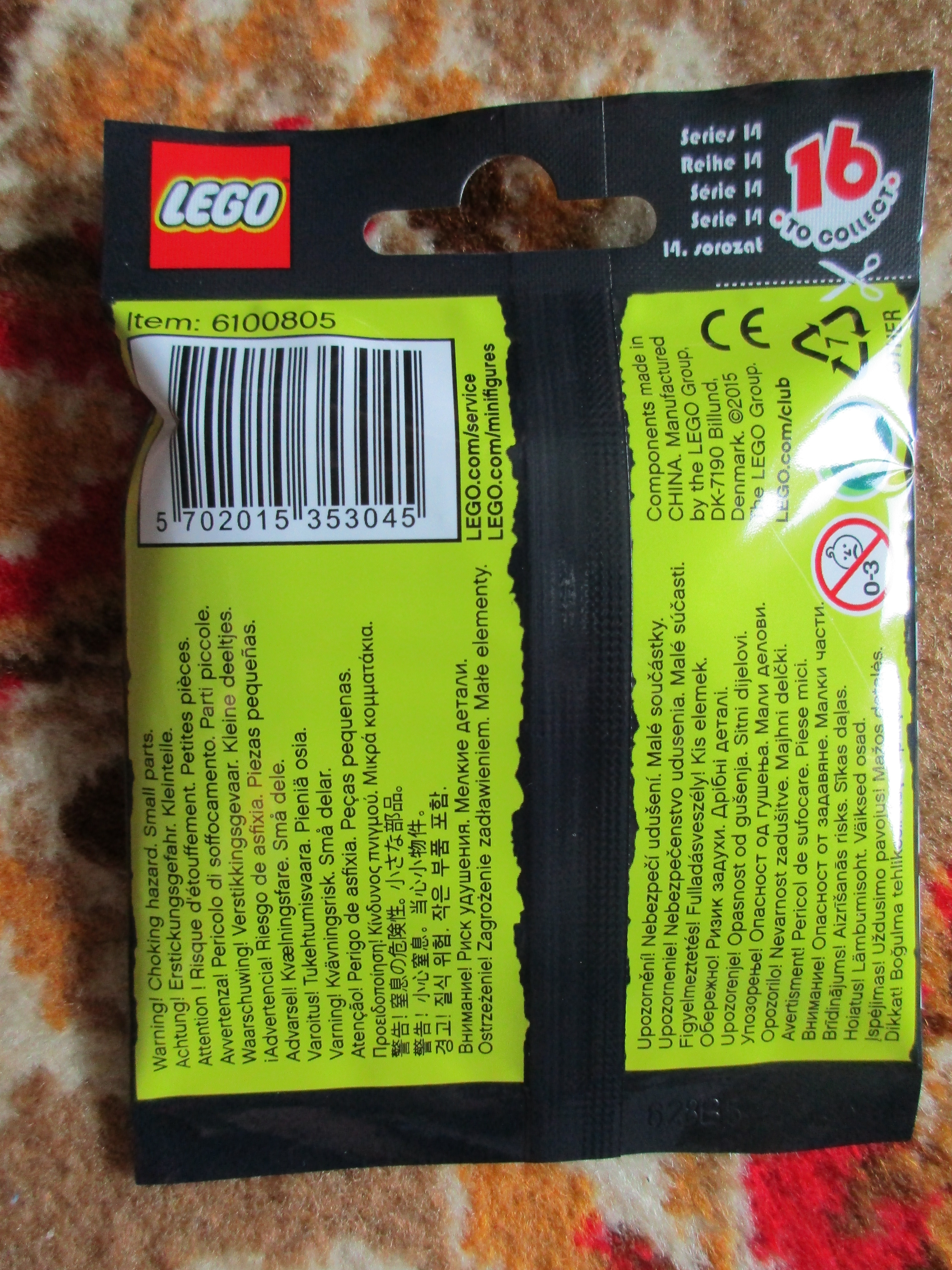 71010skeletonguypolybag2.jpg