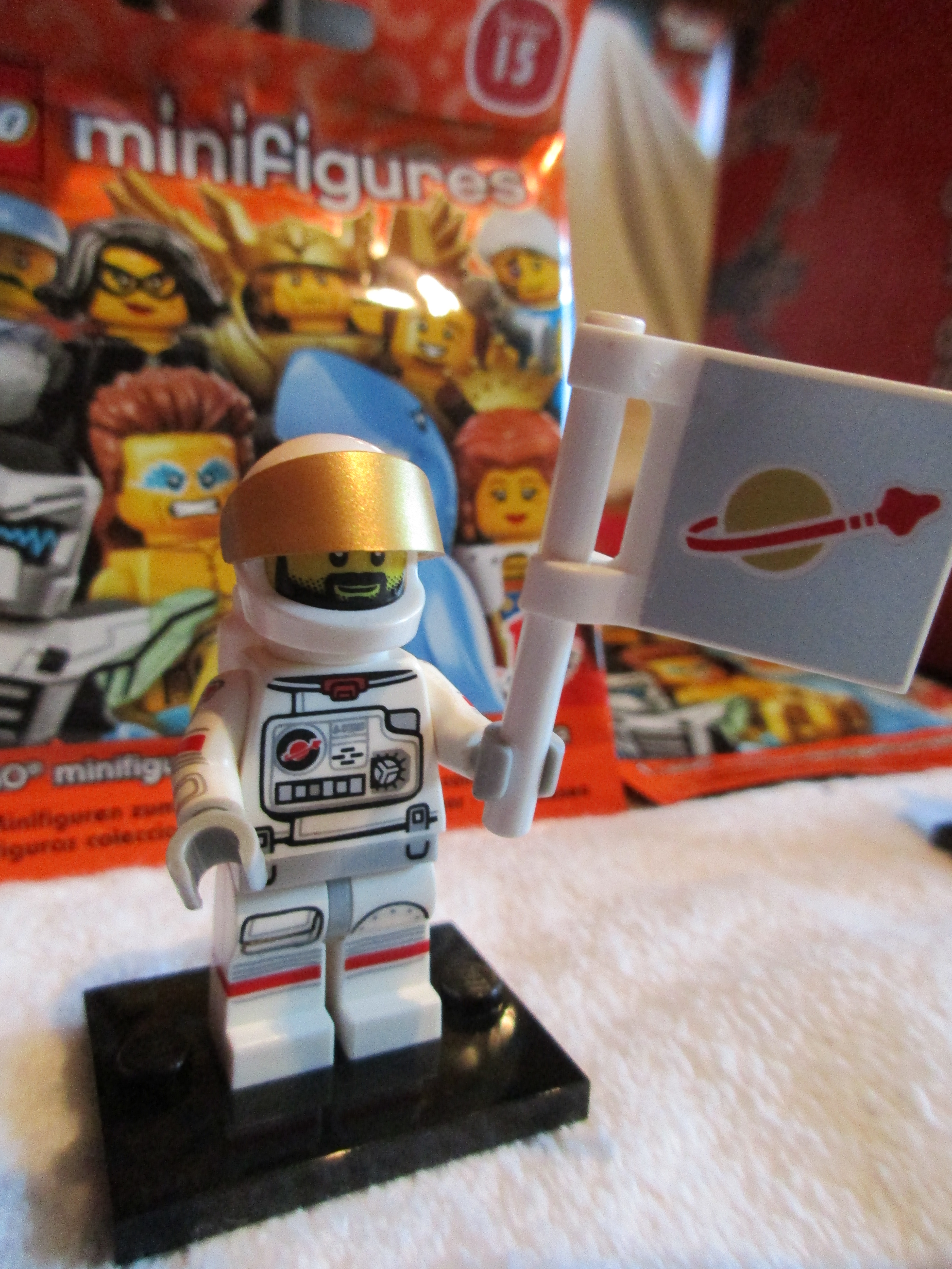 71011astronaut1.jpg