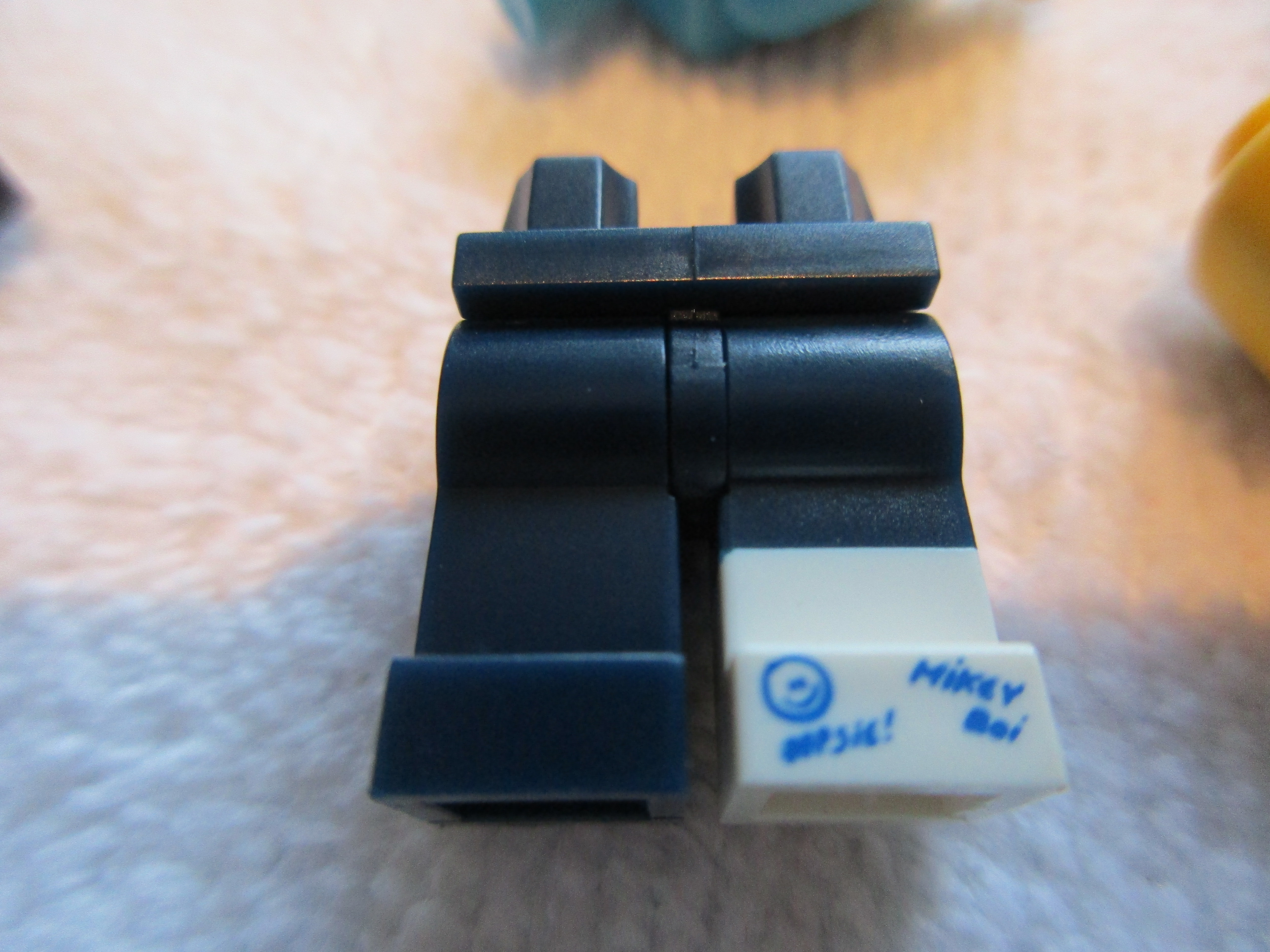 71011clumsyguyd.jpg