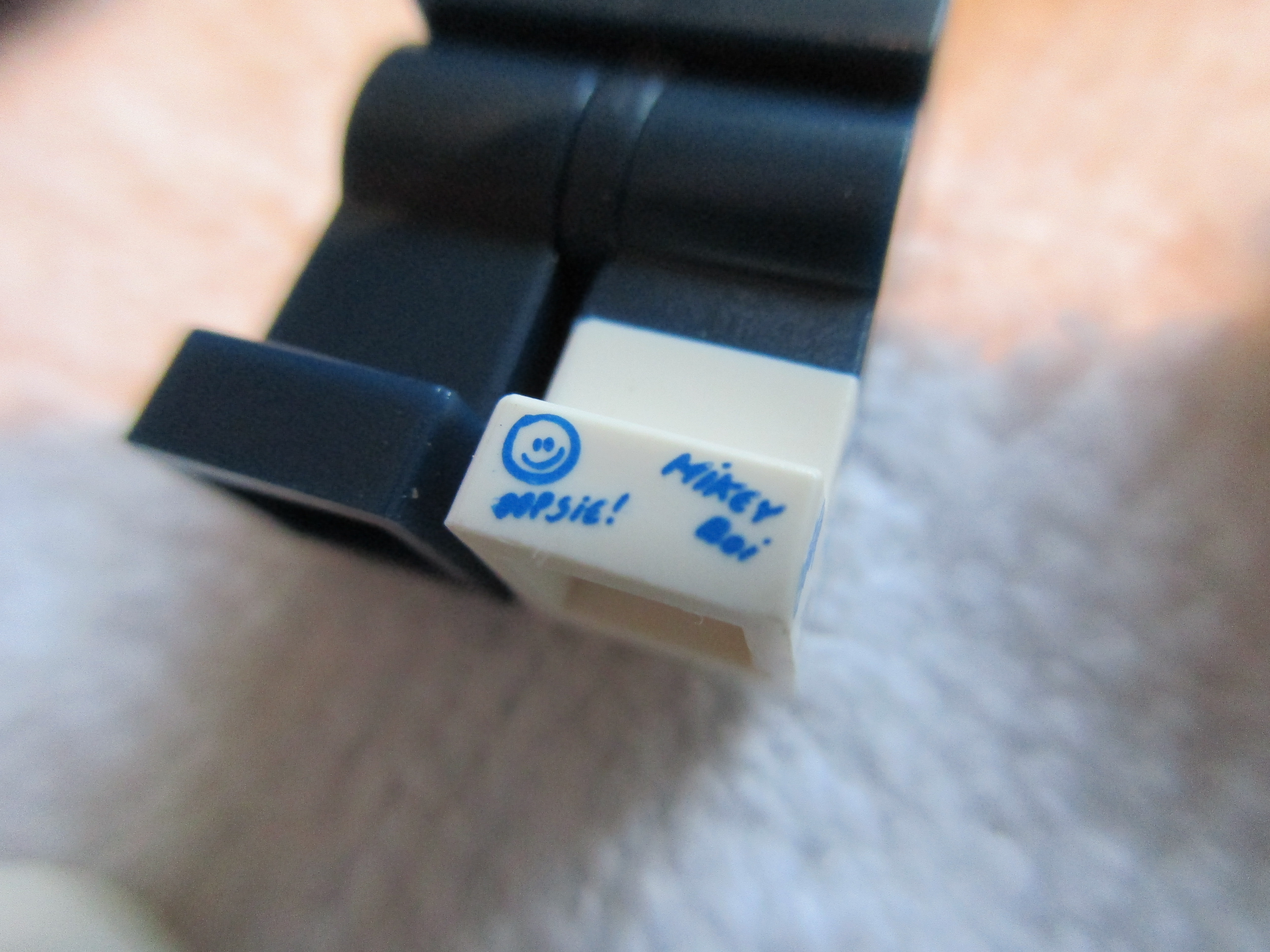 71011clumsyguye.jpg
