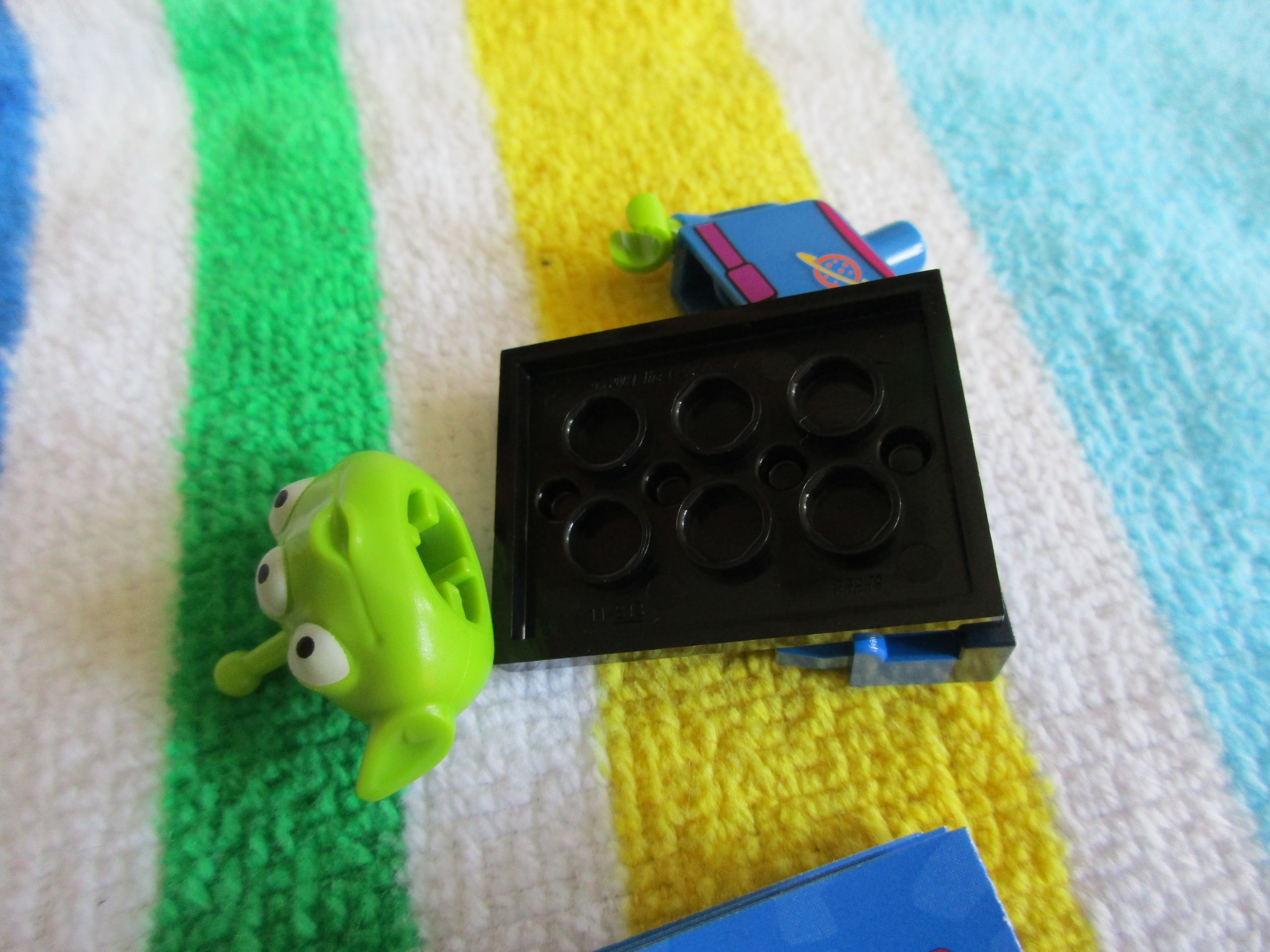 71012alienb.jpg
