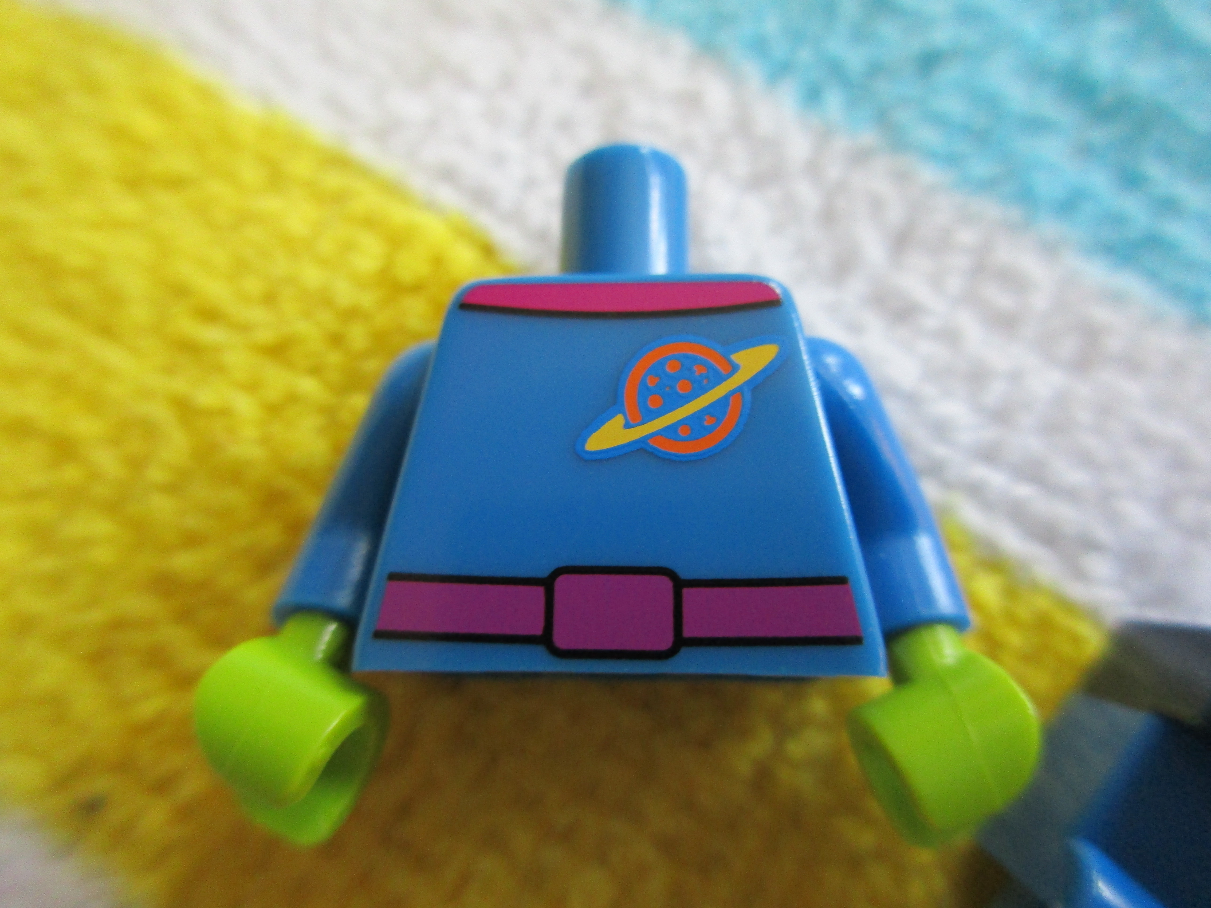 71012alienc.jpg