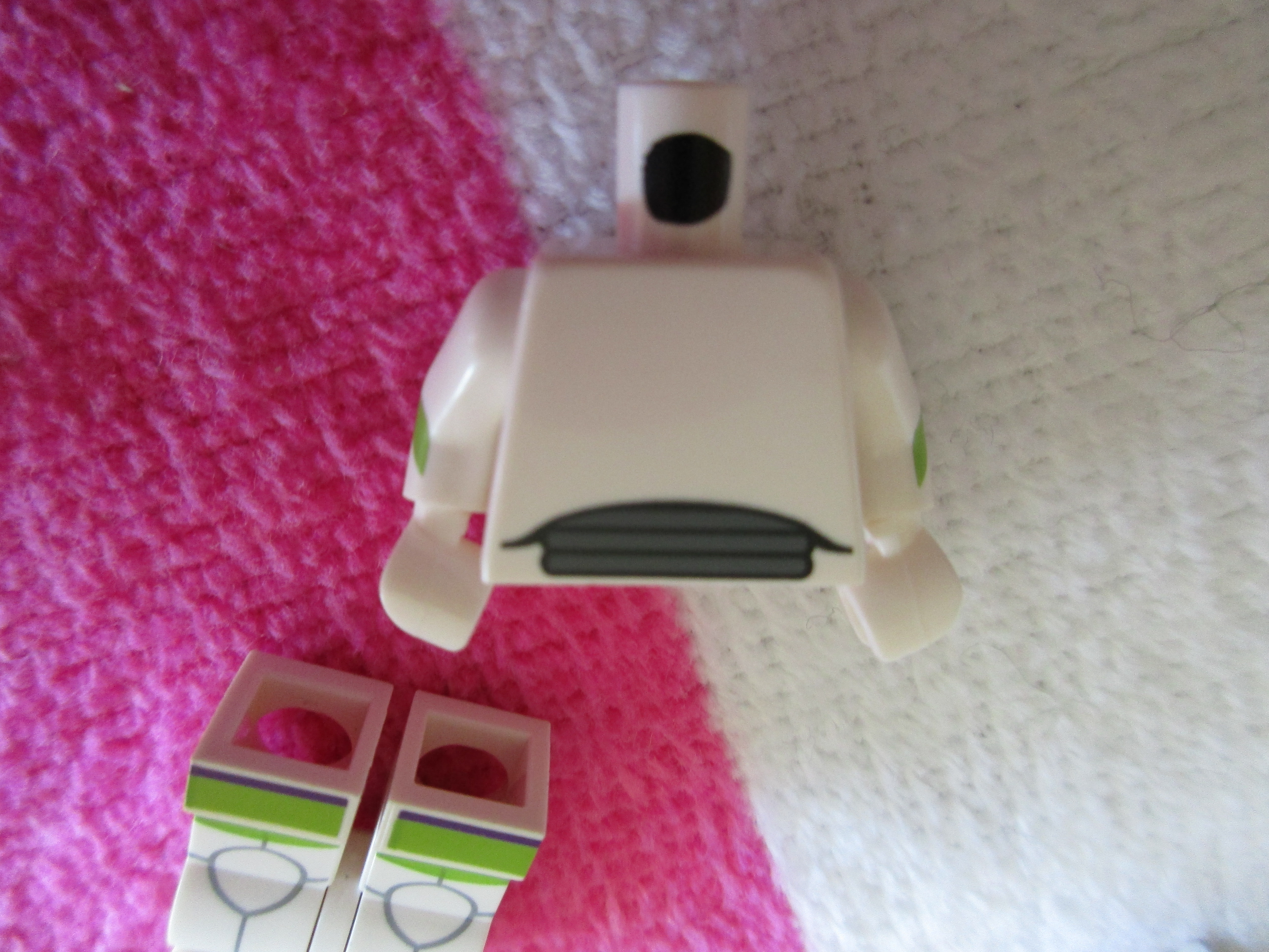 71012buzzlightyearn.jpg